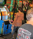 02.jpg