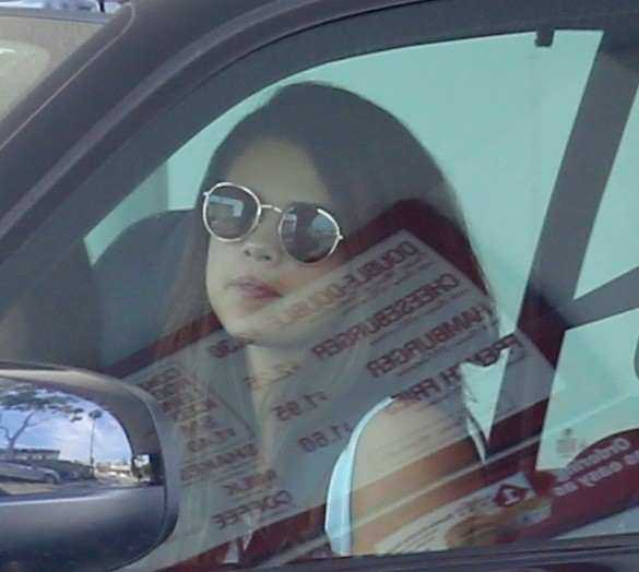 01.jpg