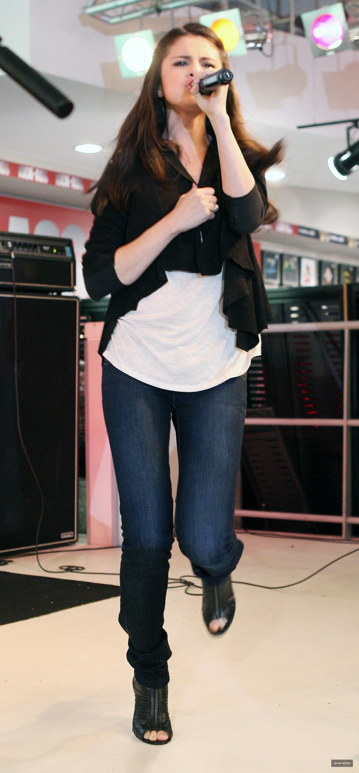 08.jpg