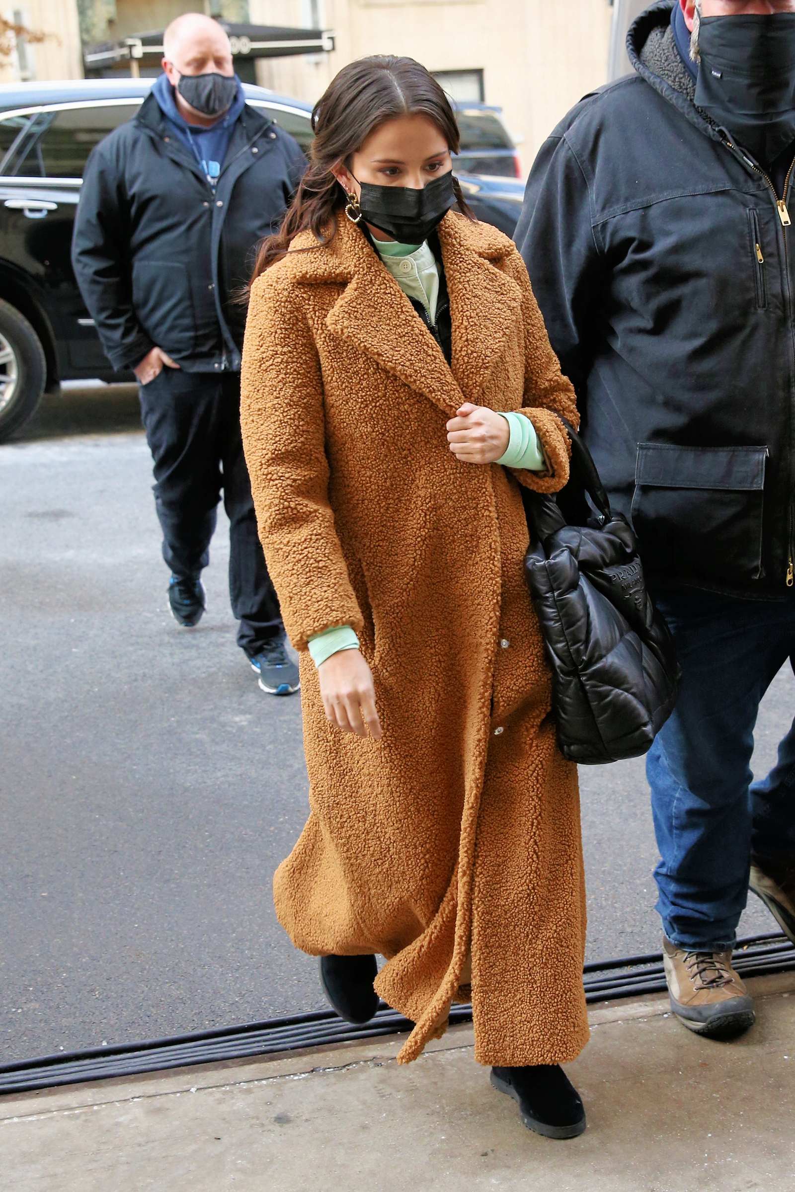 259639269_selena-91.jpg
