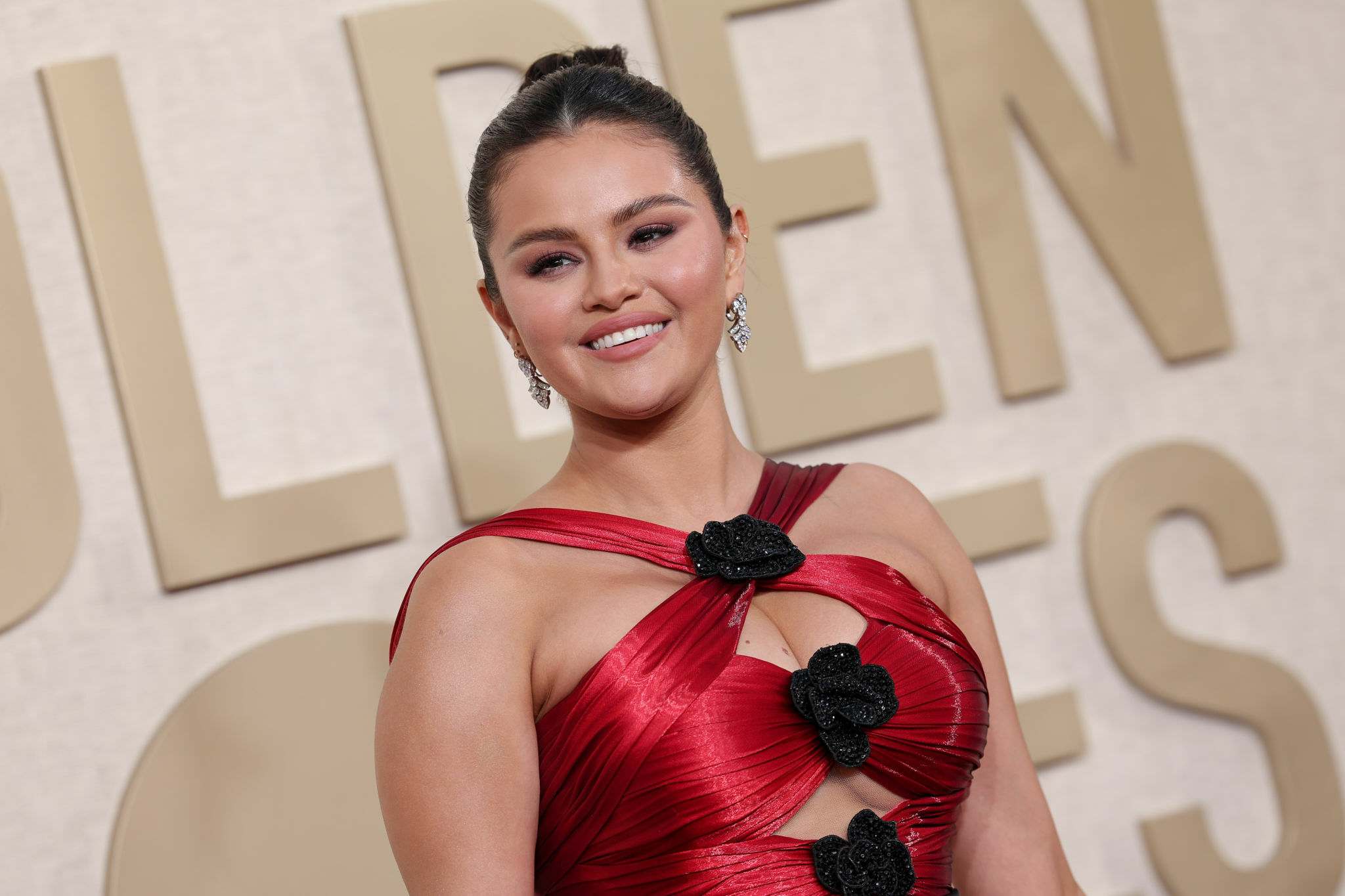 81st_Golden_Globe_Awards_-_Arrivals51.jpg