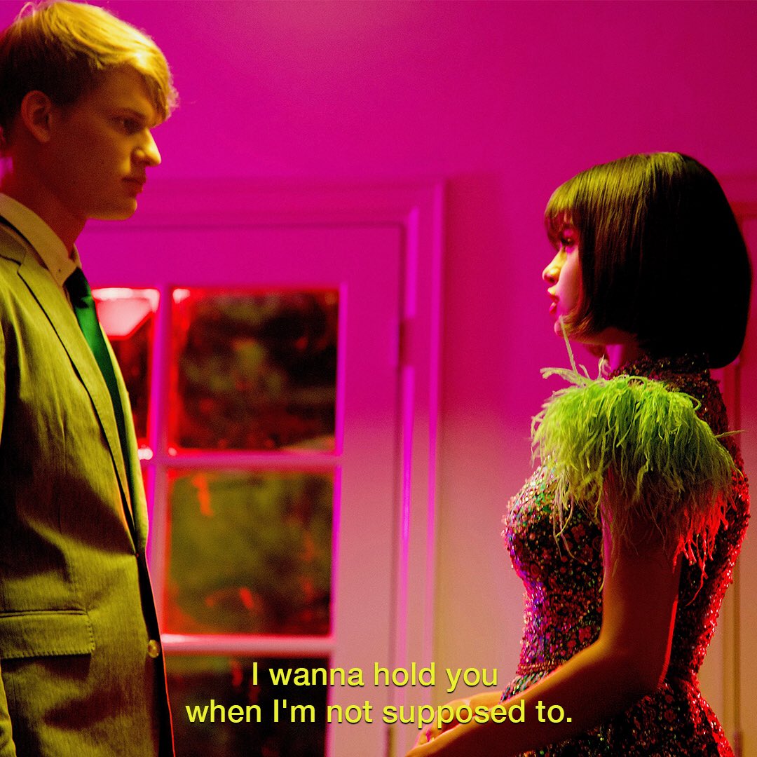 Back_To_You_-_on_the_set_06.jpg