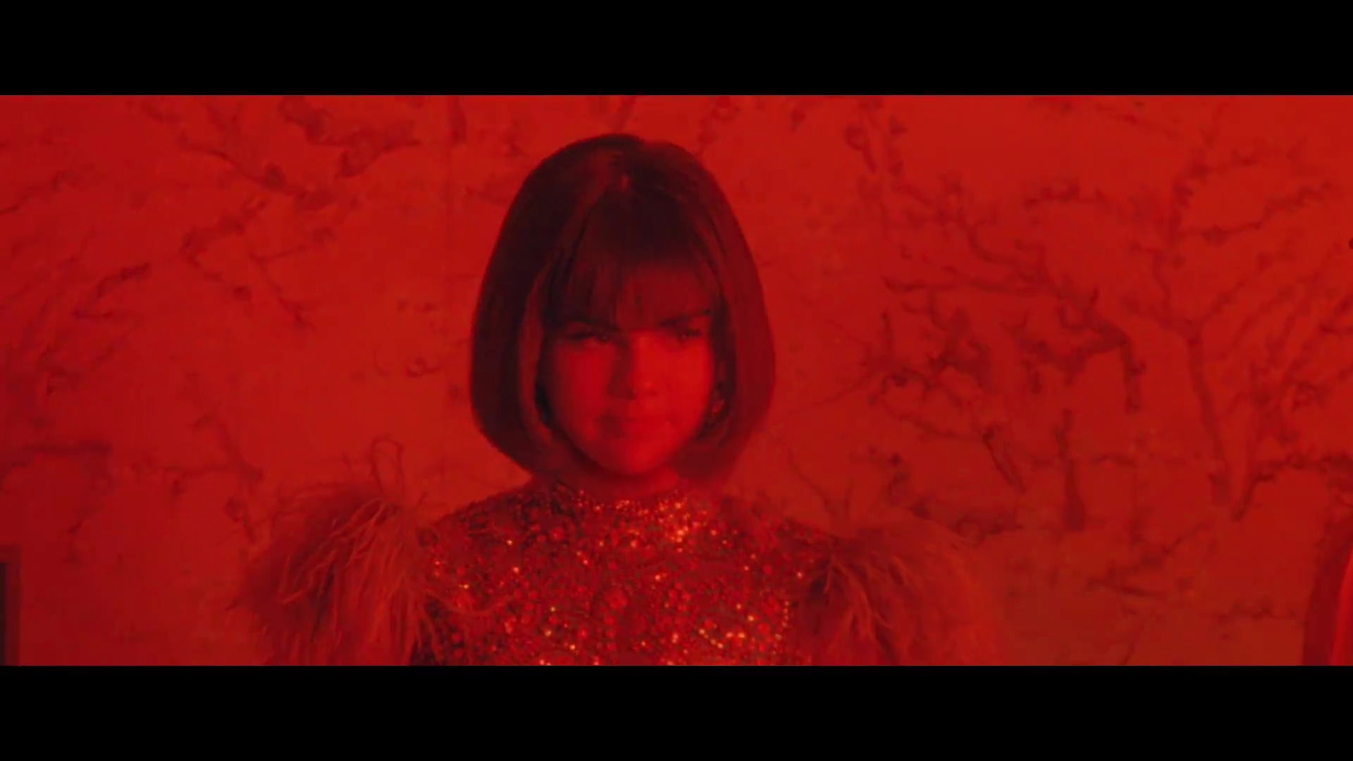 Back_To_You_MV-08.jpg
