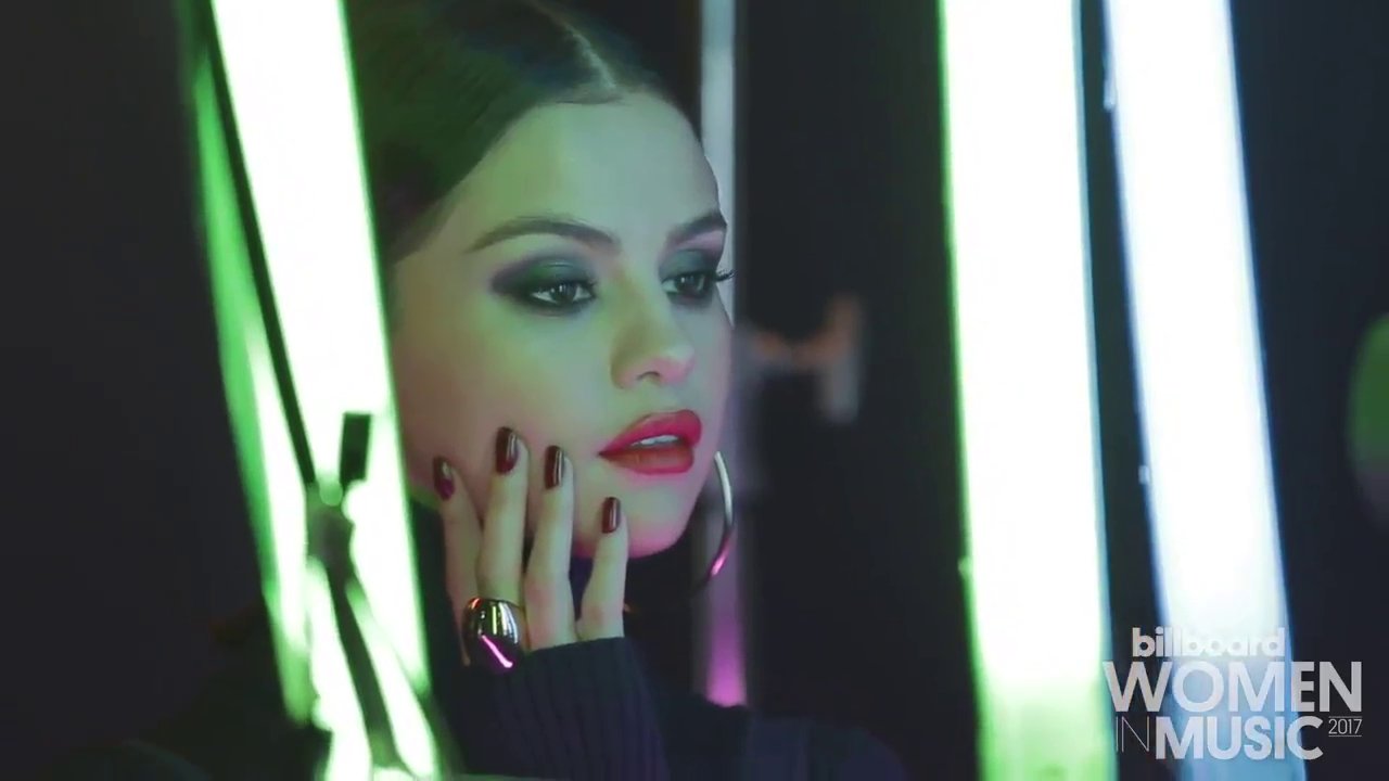 Billboard_BTS_Screen_Captures_2017-07.jpg