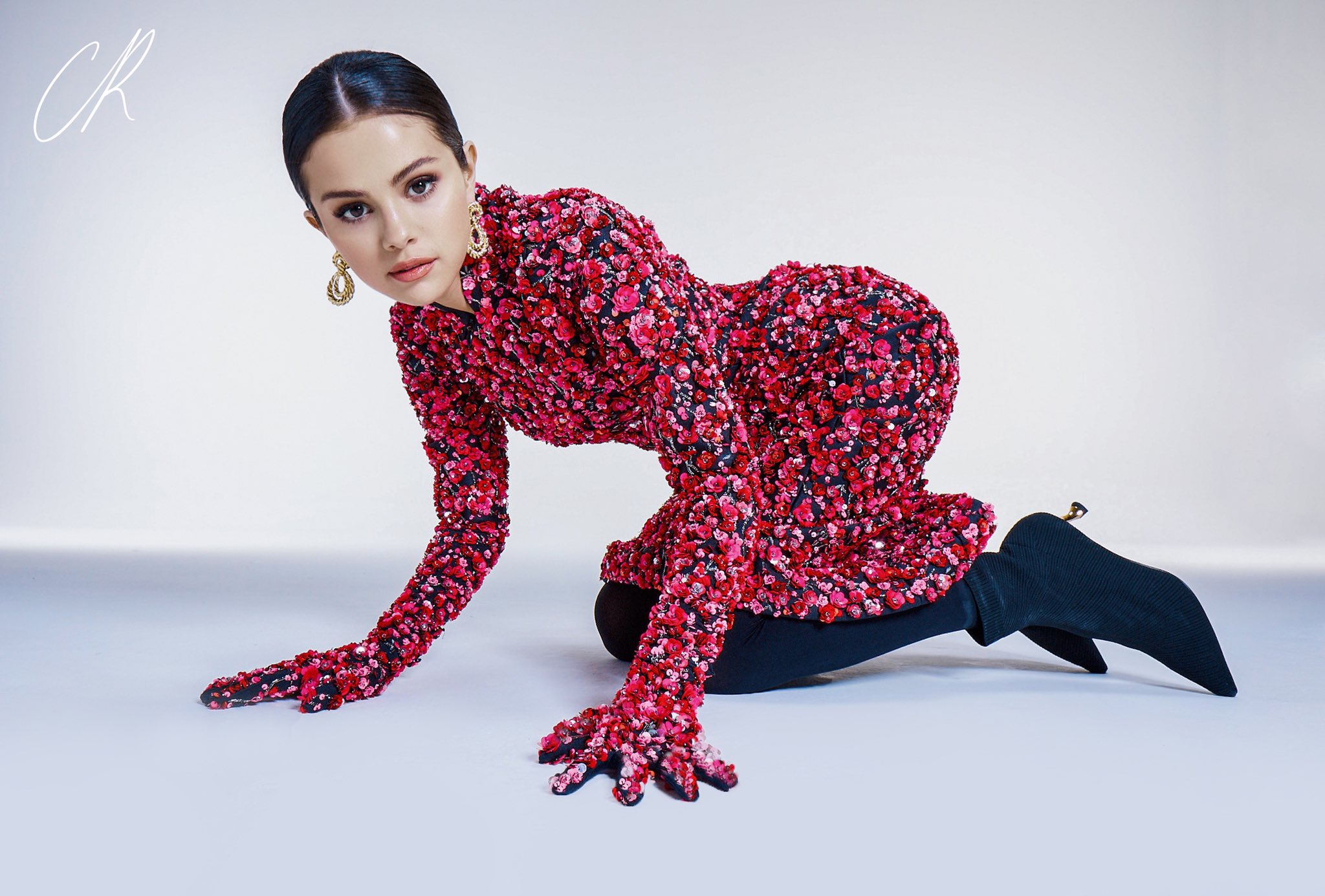 Selena Gomez x CR Fashion Book China Screen Captures + Videos