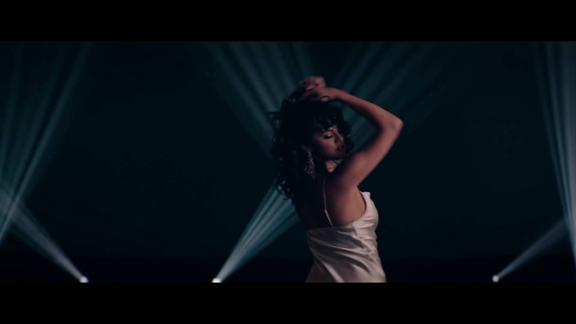 Dance_Again_MV-11.jpg