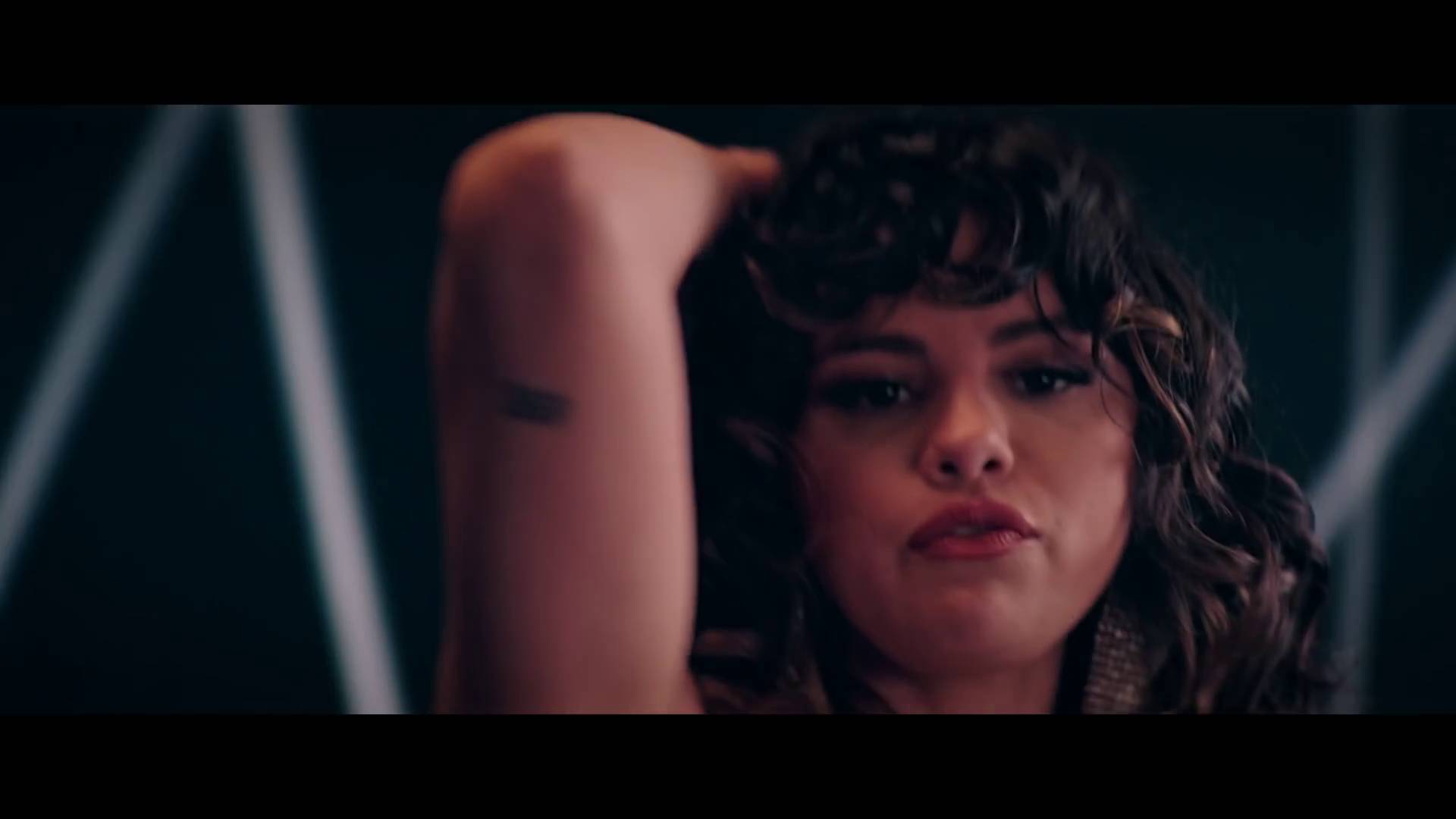 Dance_Again_MV-26.jpg