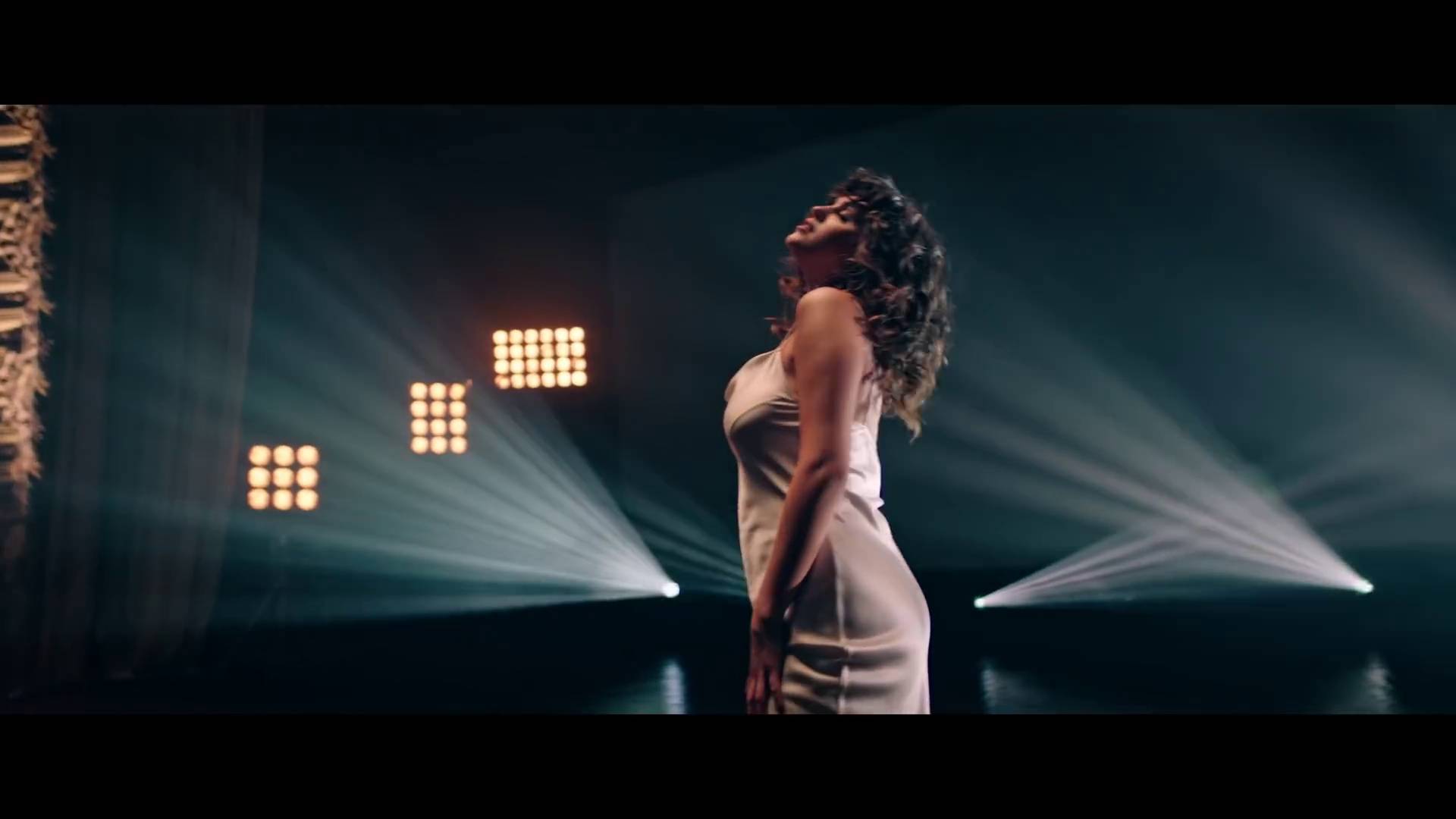 Dance_Again_MV-55.jpg