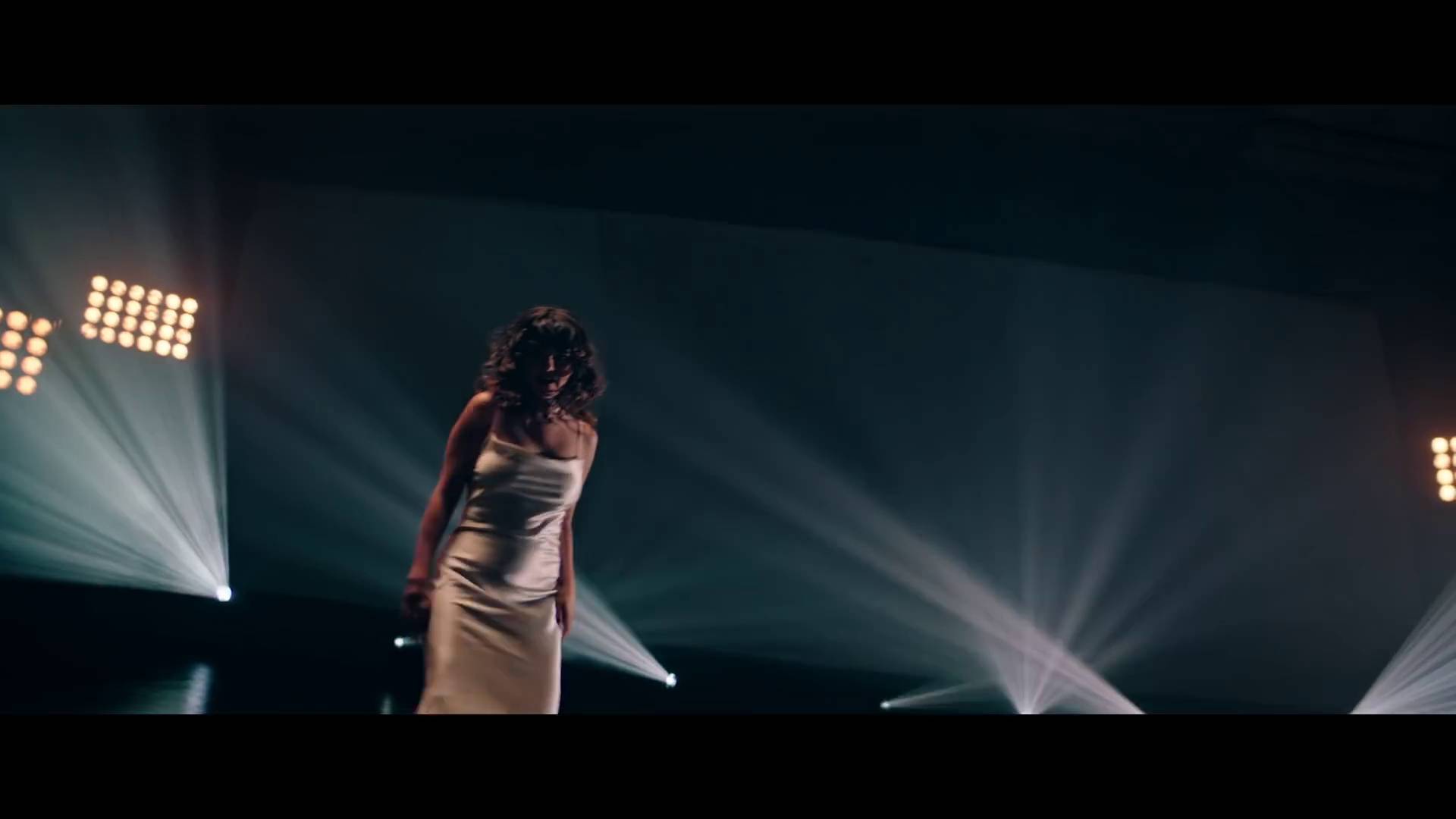 Dance_Again_MV-78.jpg