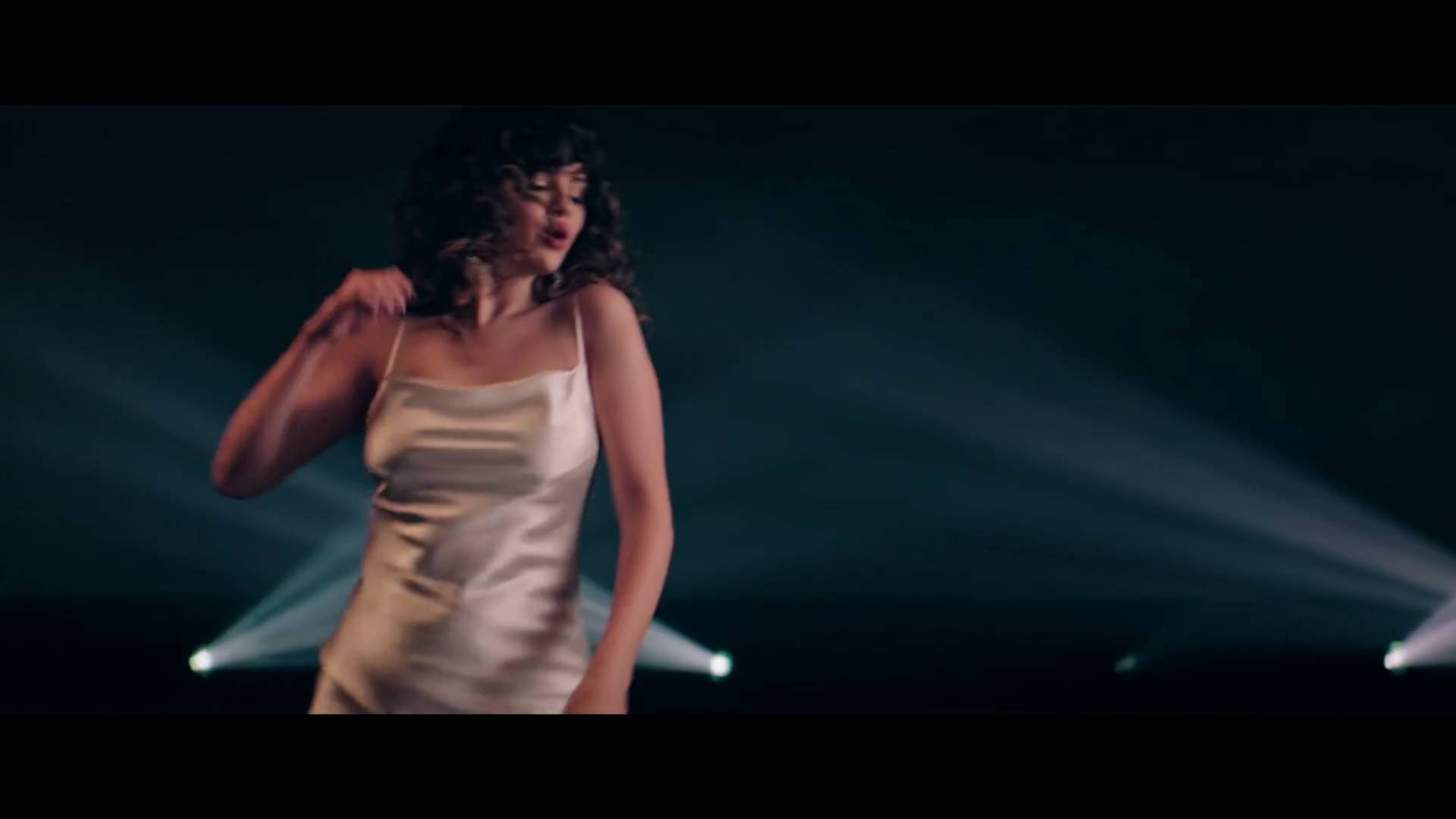 Dance_Again_MV-84.jpg