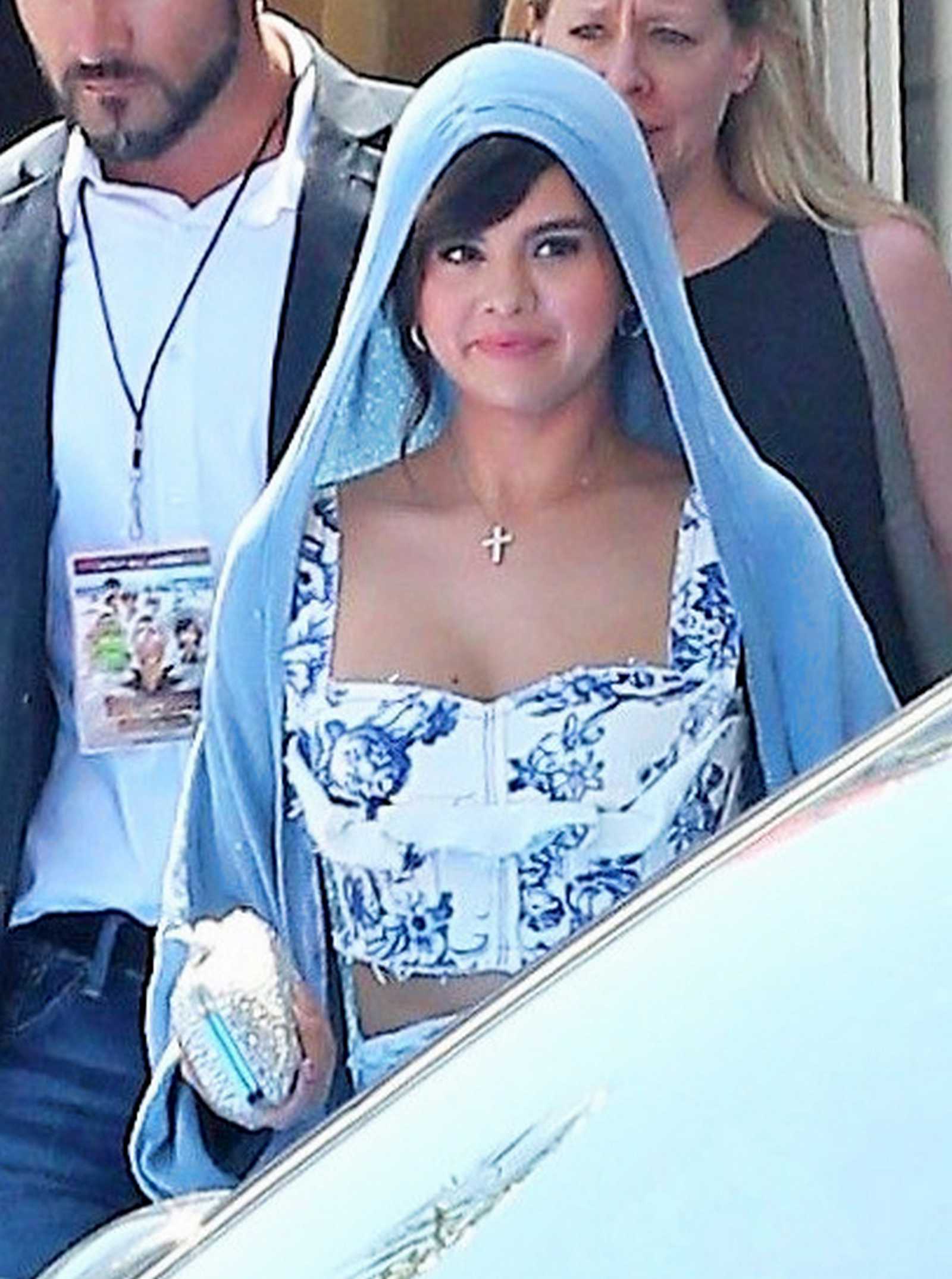 Leaving_Hotel_Transylvania_3_Summer_Vacation_premiere_in_LA_-_June_30-02.jpg