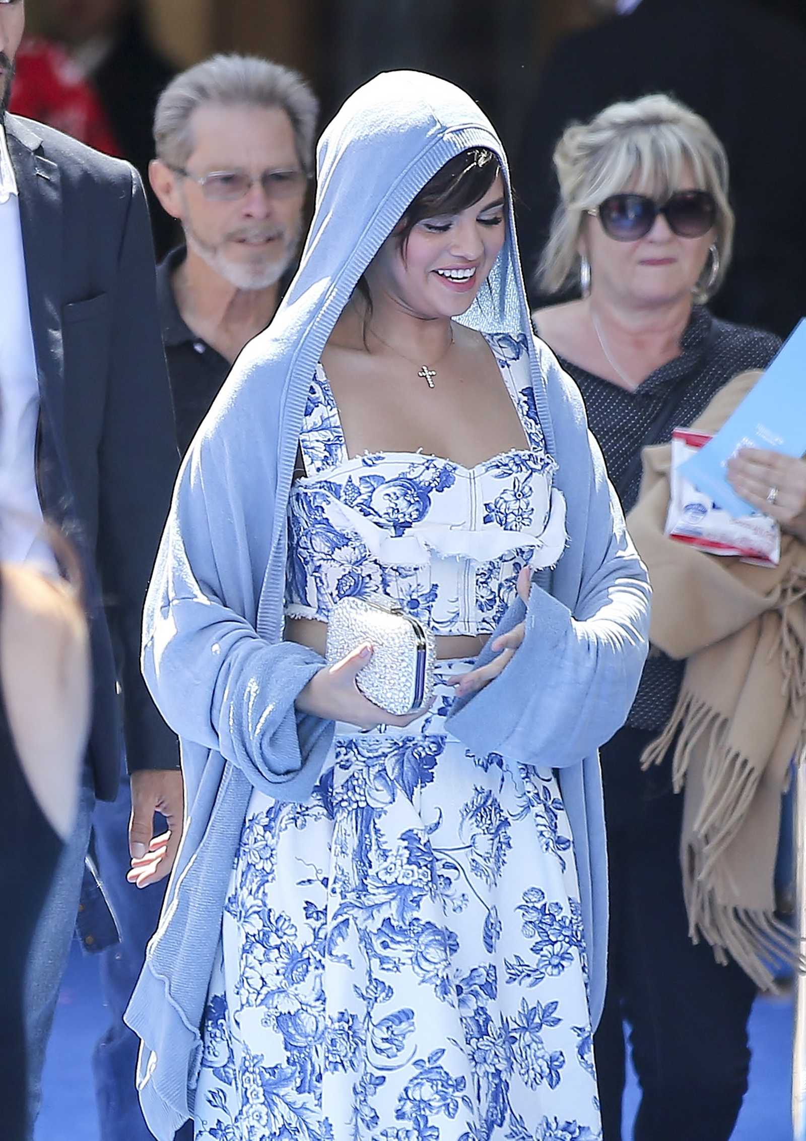 Leaving_Hotel_Transylvania_3_Summer_Vacation_premiere_in_LA_-_June_30-03.jpg
