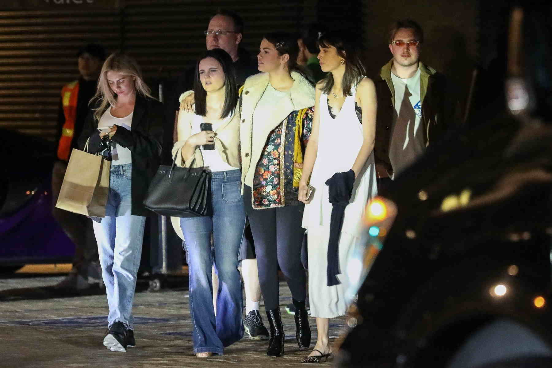 Leaving_Nobu_with_her_girlfriends_after_having_dinner_together_in_Malibu2C_CA_-_June_155.jpg