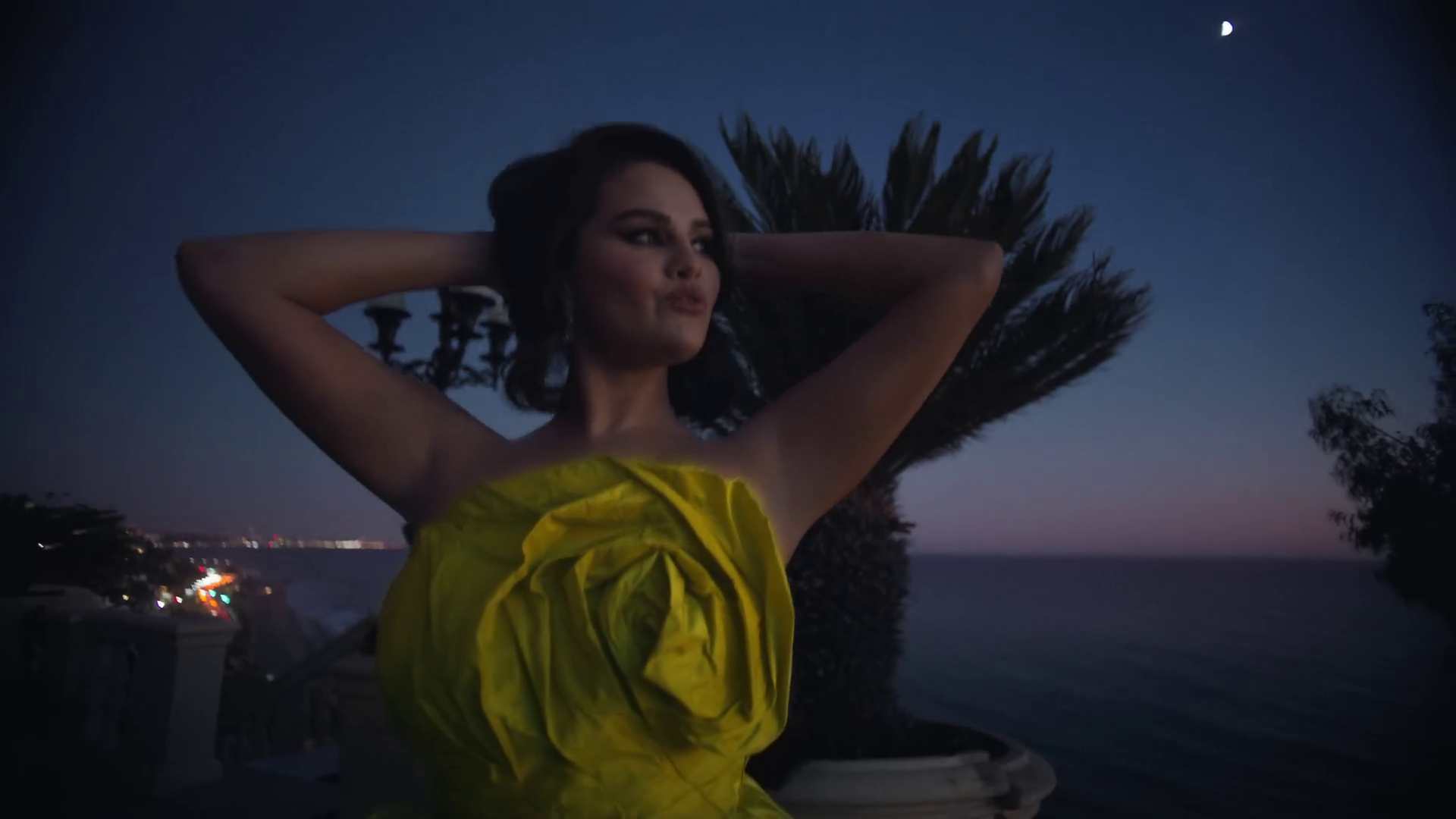Love_On_Screen_Captures_133.jpg