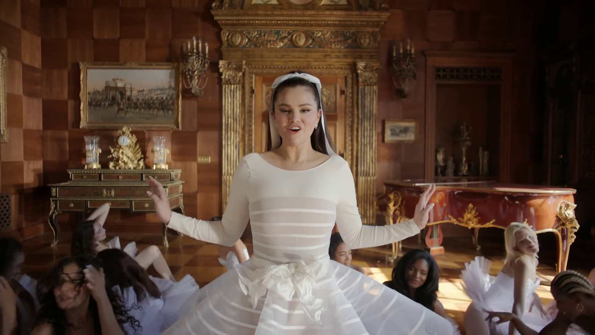 Selena Gomez Pictures: The most up-to-date pictures for Selena Gomez