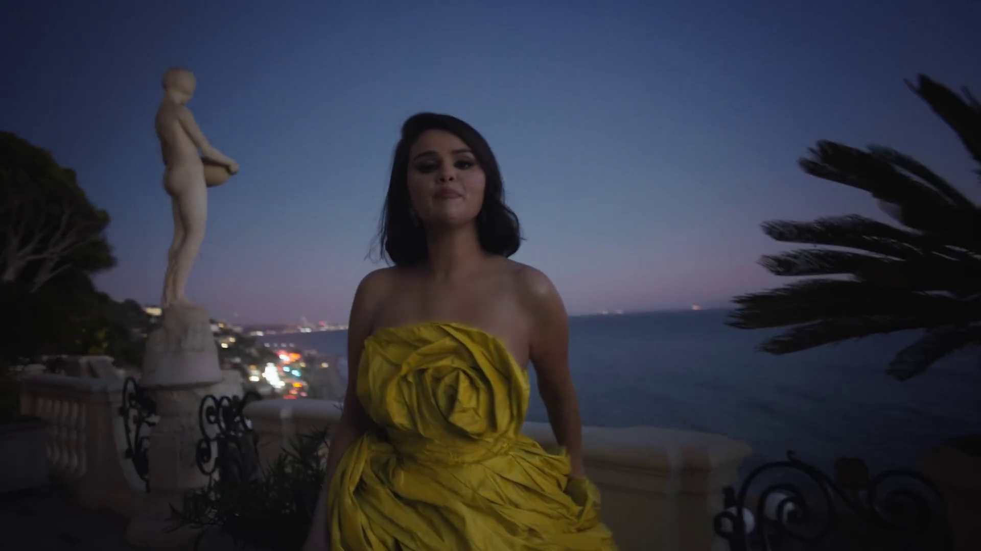 Love_On_Screen_Captures_89.jpg