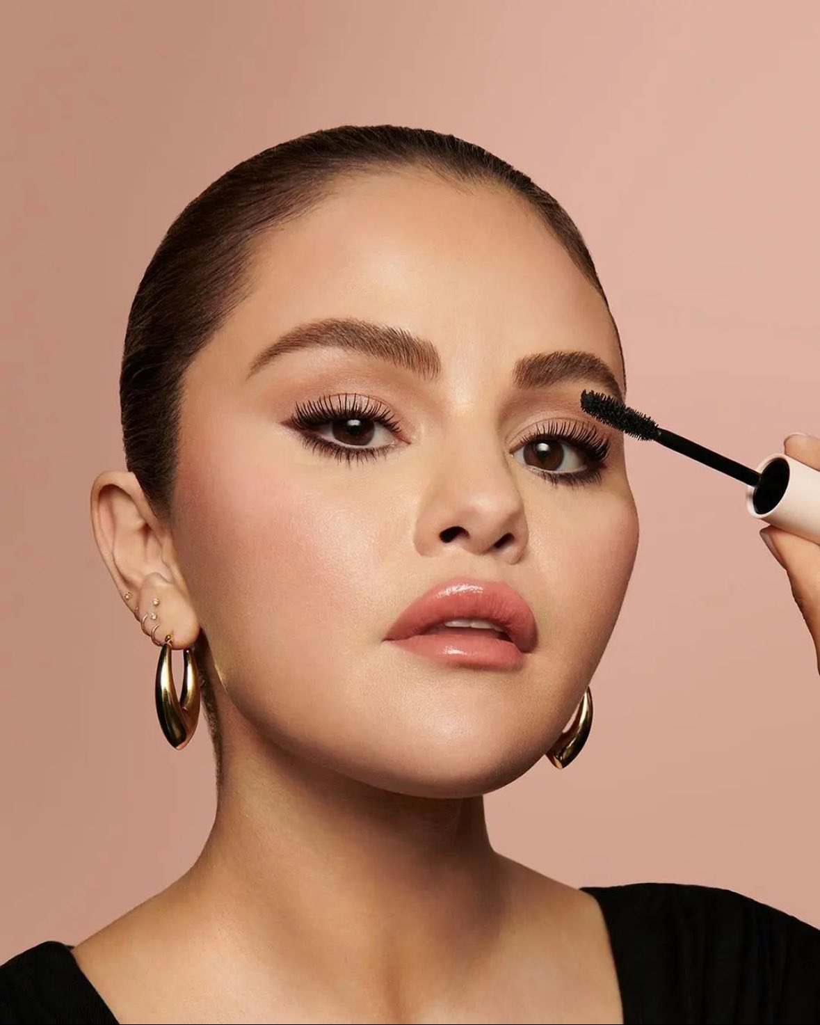 Perfect_Strokes_Universal_Volumizing_Mascara_01.jpg