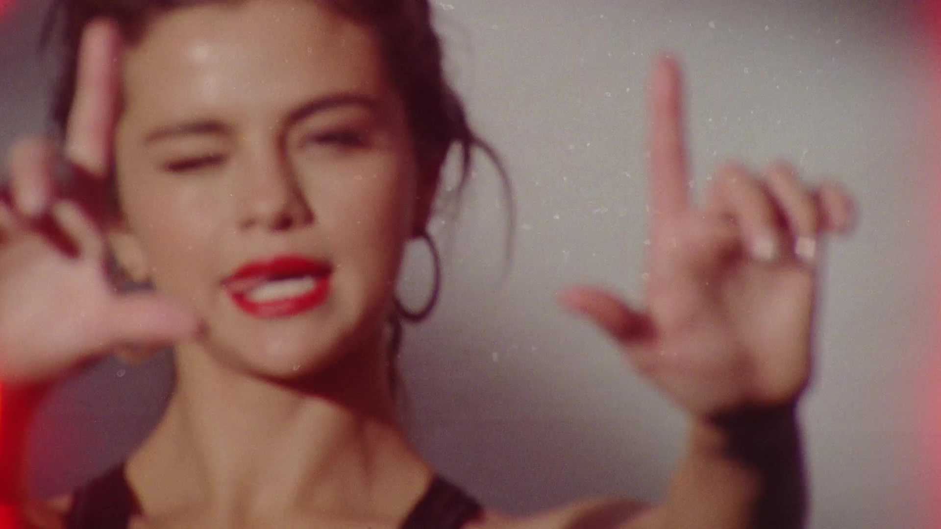 Puma__AutumnWinter_2018_Collection_Defy_Mid_-_Screen_Captures-03.jpg