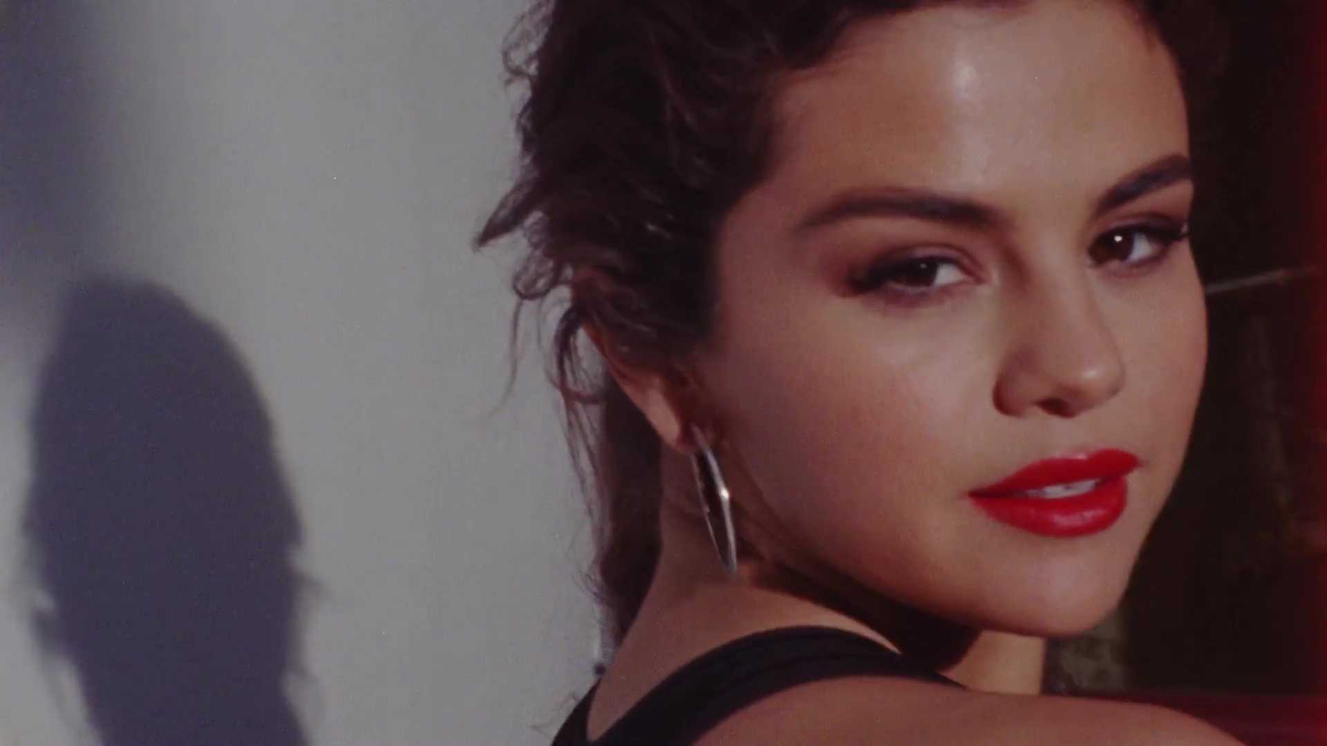 Puma__AutumnWinter_2018_Collection_Defy_Mid_-_Screen_Captures-21.jpg