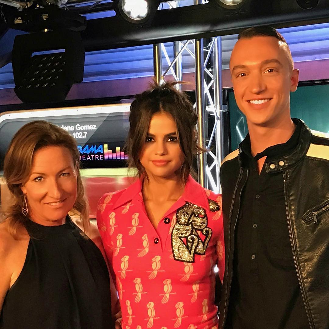 Selena_Gomez_-_102_7_FM_FRESH_on_June_5-01.jpg