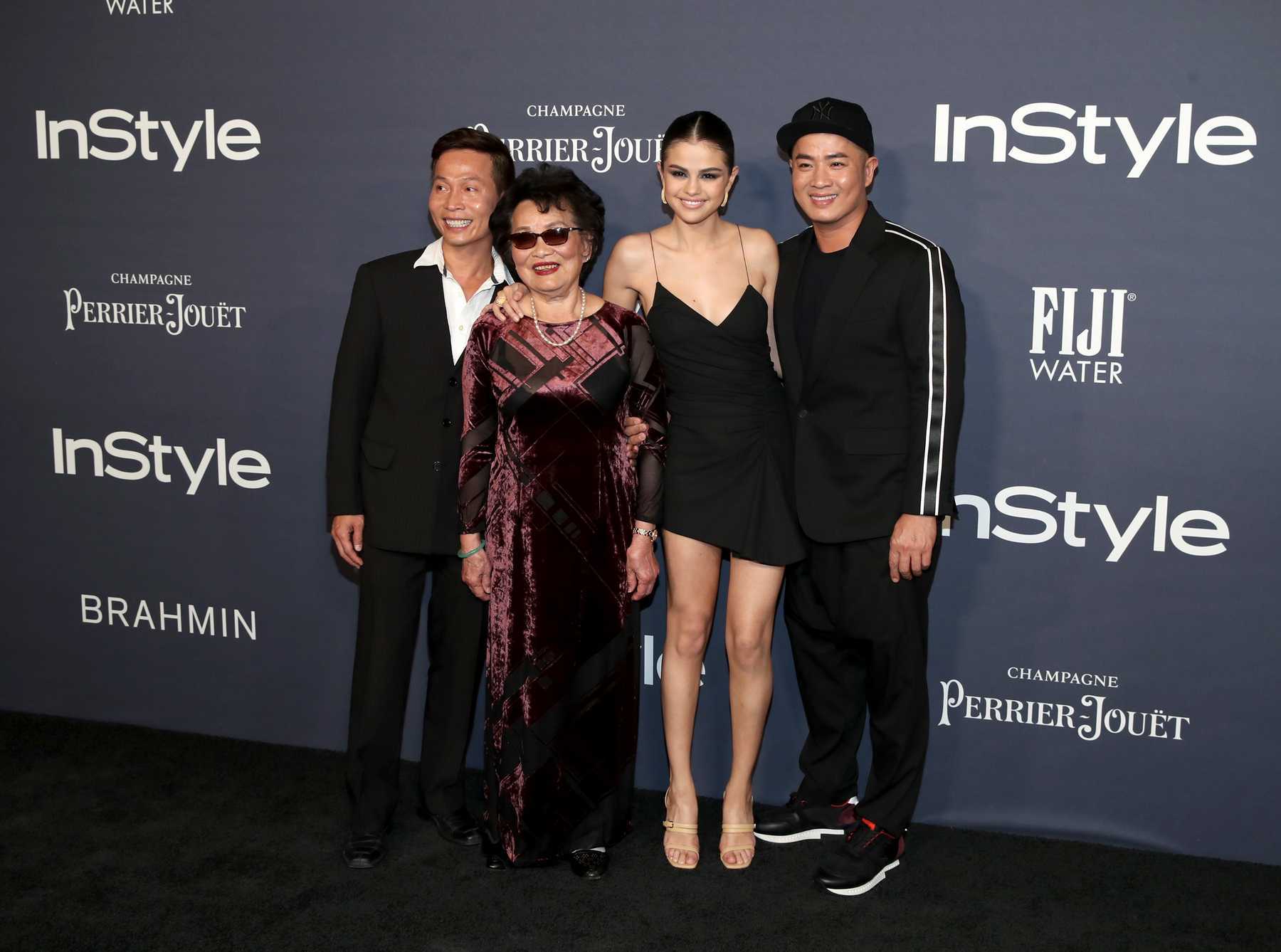 Selena_Gomez_-_3rd_Annual_InStyle_Awards_at_The_Getty_Center_in_Los_Angeles_on_October_23-36.jpg