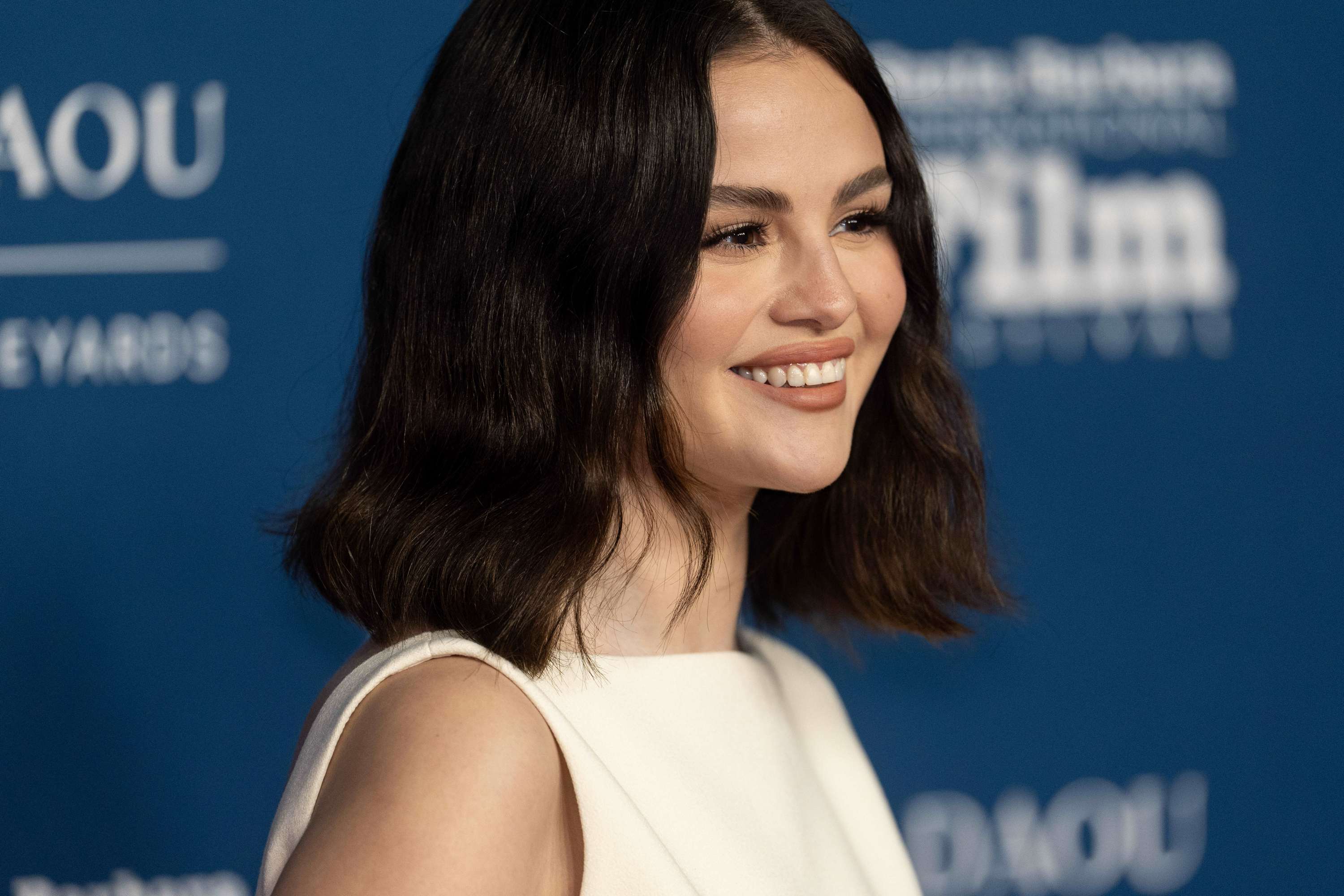 Selena_Gomez_-_40th_Annual_Santa_Barbara_International_Film_Festival_Virtuosos_Award_February_92C_2025_14.jpg