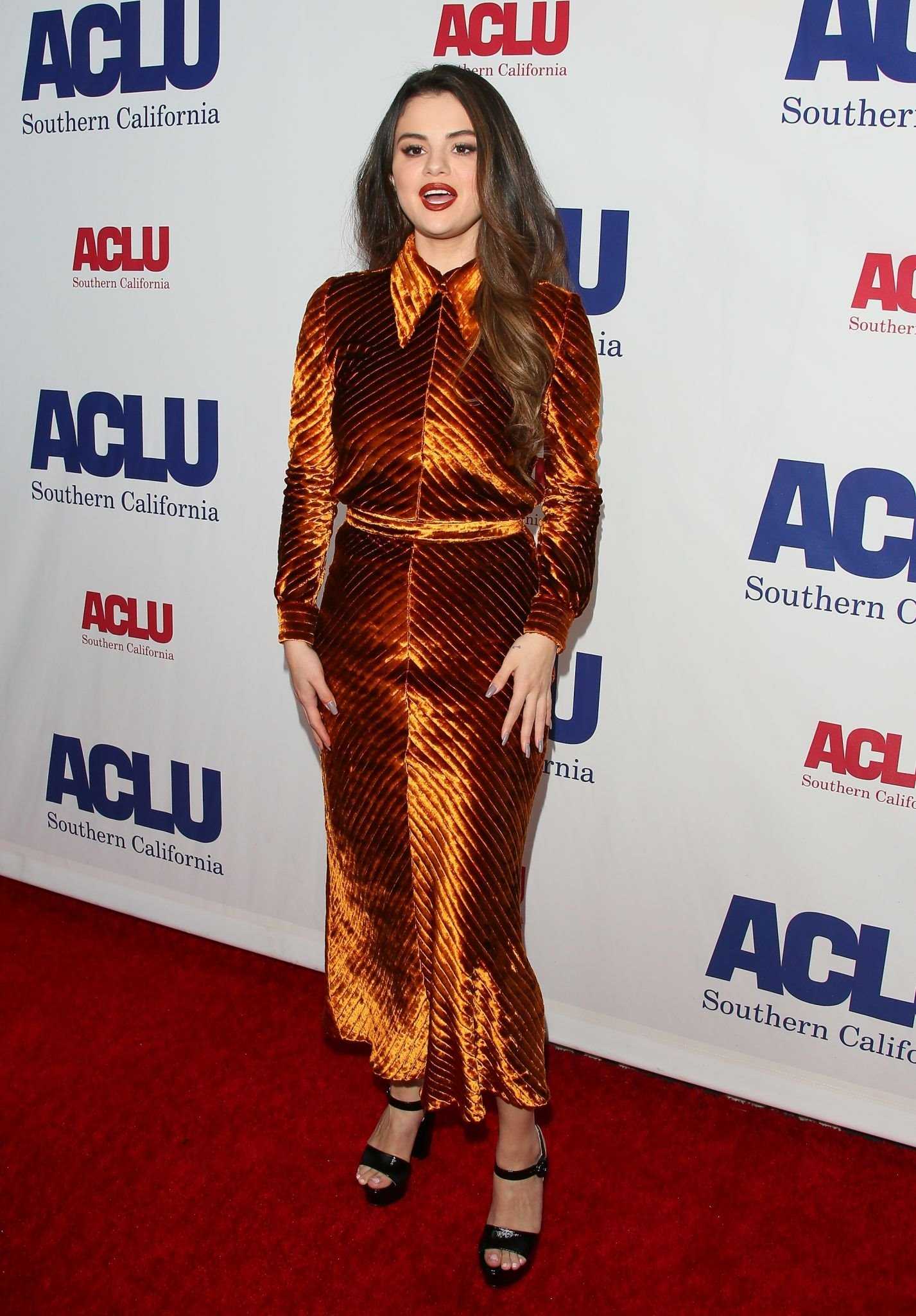 Selena_Gomez_-_ACLU_SoCal_s_Annual_Bill_of_Rights_Dinner_in_Beverly_Hills_November_172C_2019-08.jpg