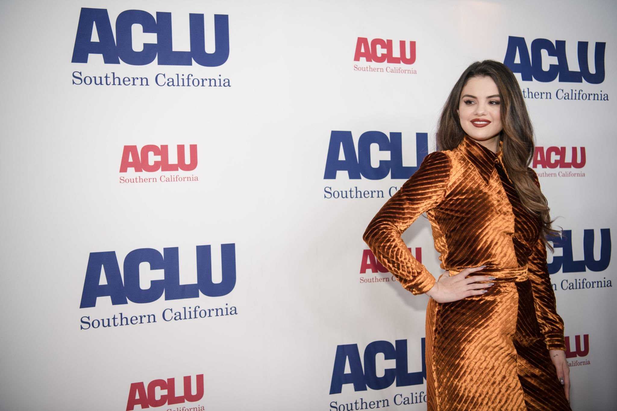 Selena_Gomez_-_ACLU_SoCal_s_Annual_Bill_of_Rights_Dinner_in_Beverly_Hills_November_172C_2019-10.jpg
