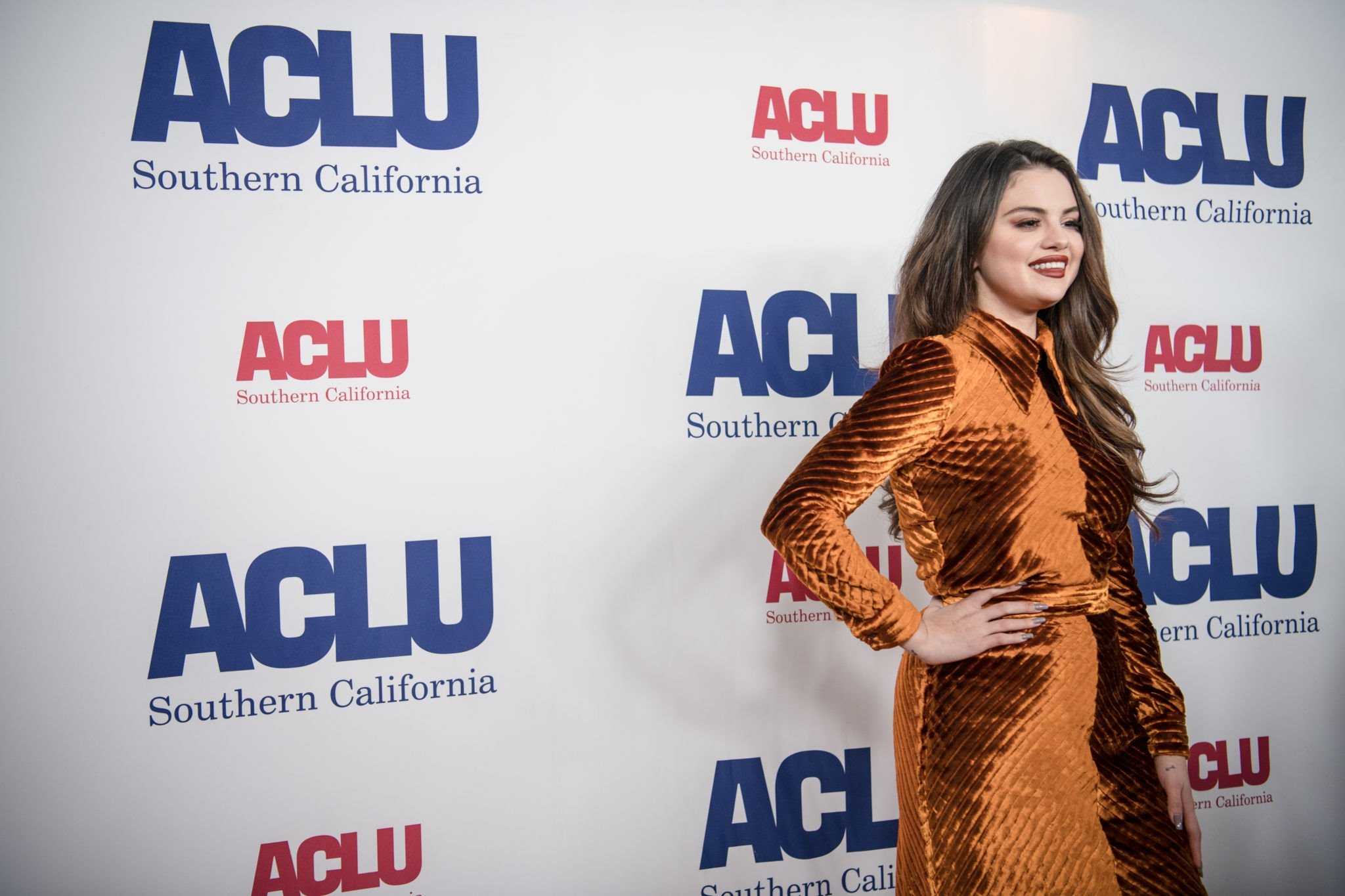 Selena_Gomez_-_ACLU_SoCal_s_Annual_Bill_of_Rights_Dinner_in_Beverly_Hills_November_172C_2019-11.jpg