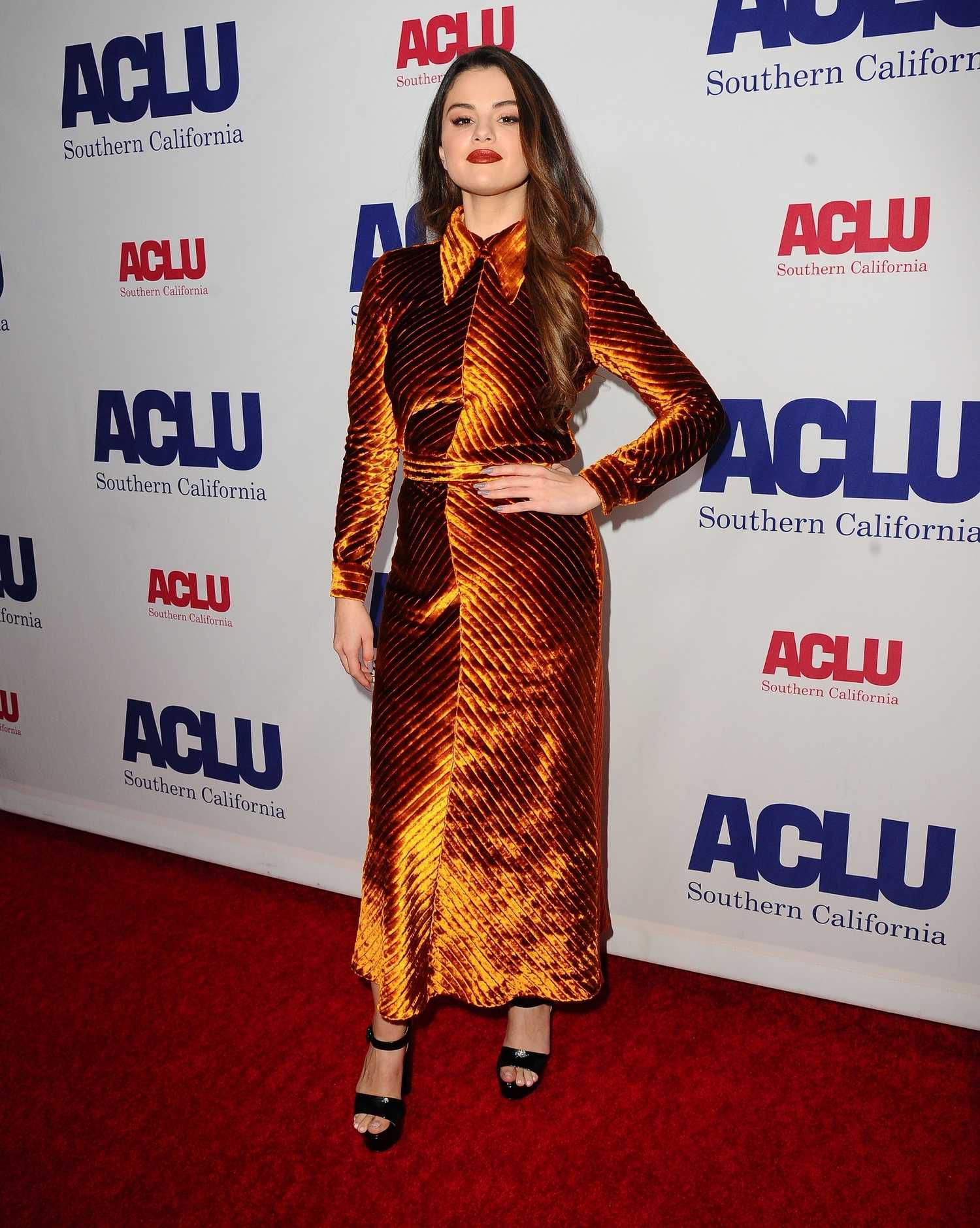 Selena_Gomez_-_ACLU_SoCal_s_Annual_Bill_of_Rights_Dinner_in_Beverly_Hills_November_172C_2019-21.jpg