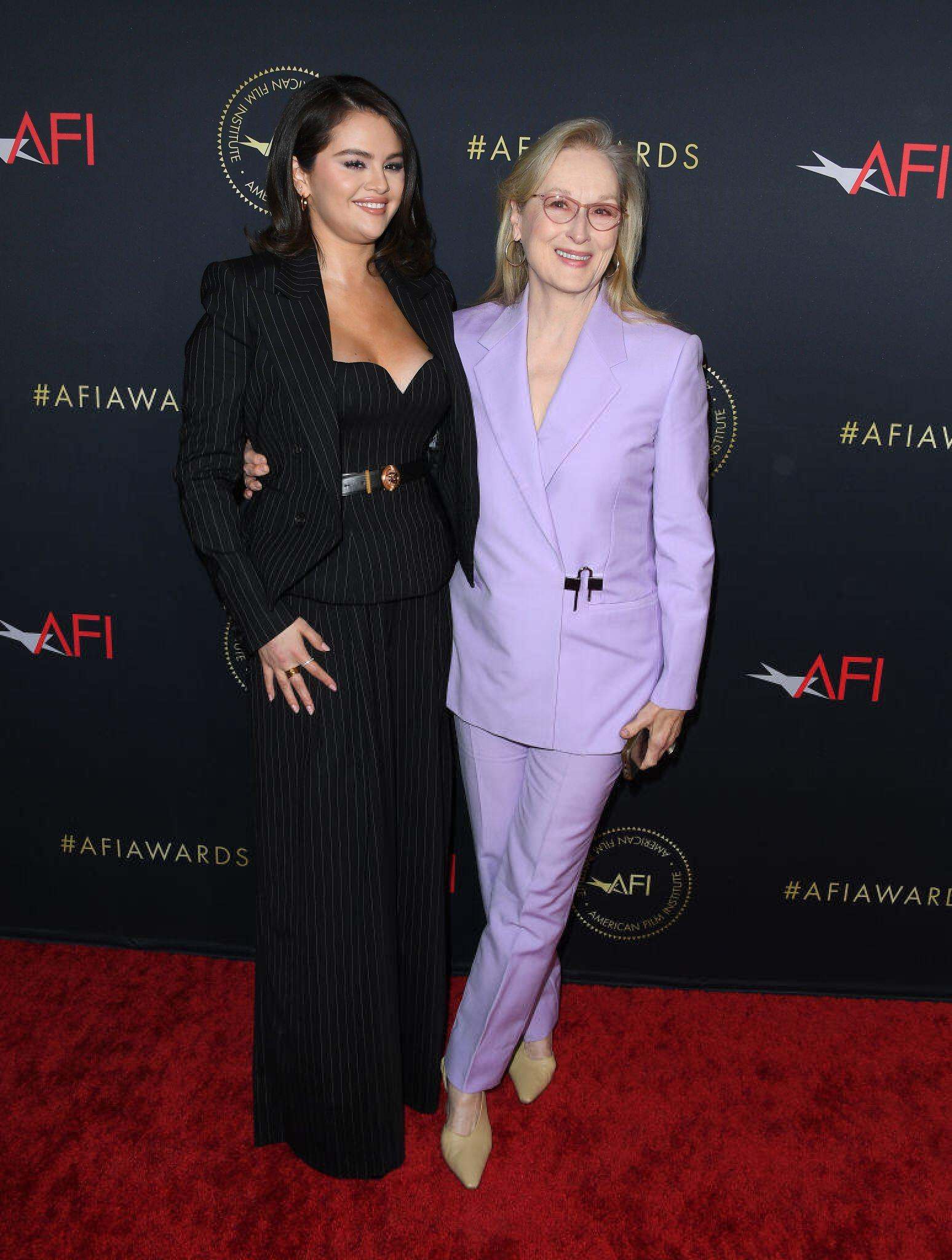 Selena_Gomez_-_AFI_Awards_Luncheon_in_Los_Angeles_January_122C_202410.jpg