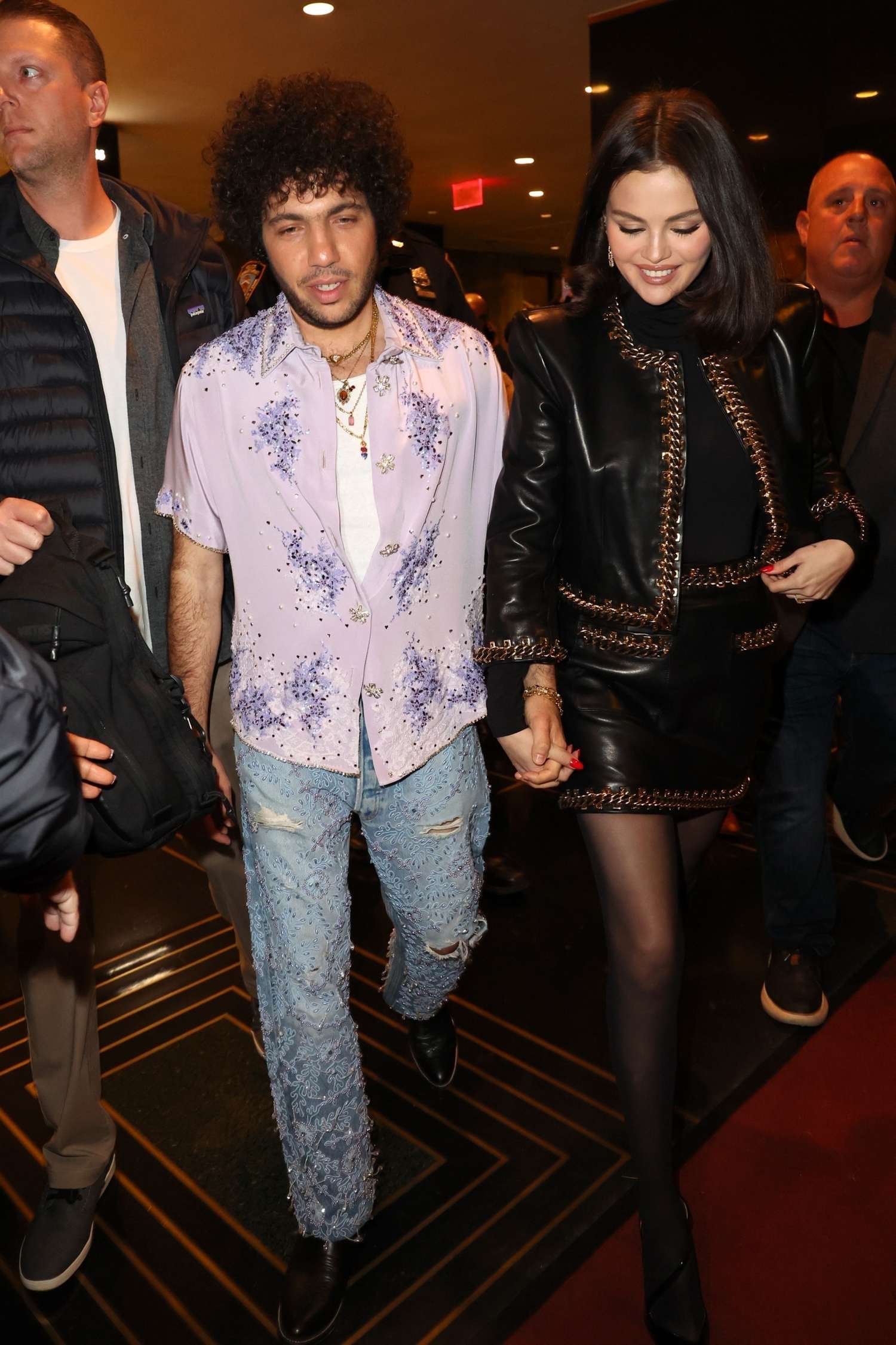 Selena_Gomez_-_Arriving_at_The_Tonight_Show_Starring_Jimmy_Fallon_-_March_202C_2025_01.jpg