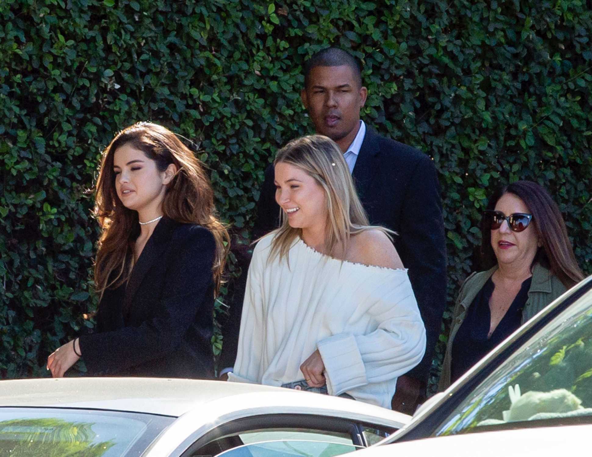 Selena_Gomez_-_At_Burbank_Studios_in_Burbank2C_CA_October_232C_2019-06.jpg