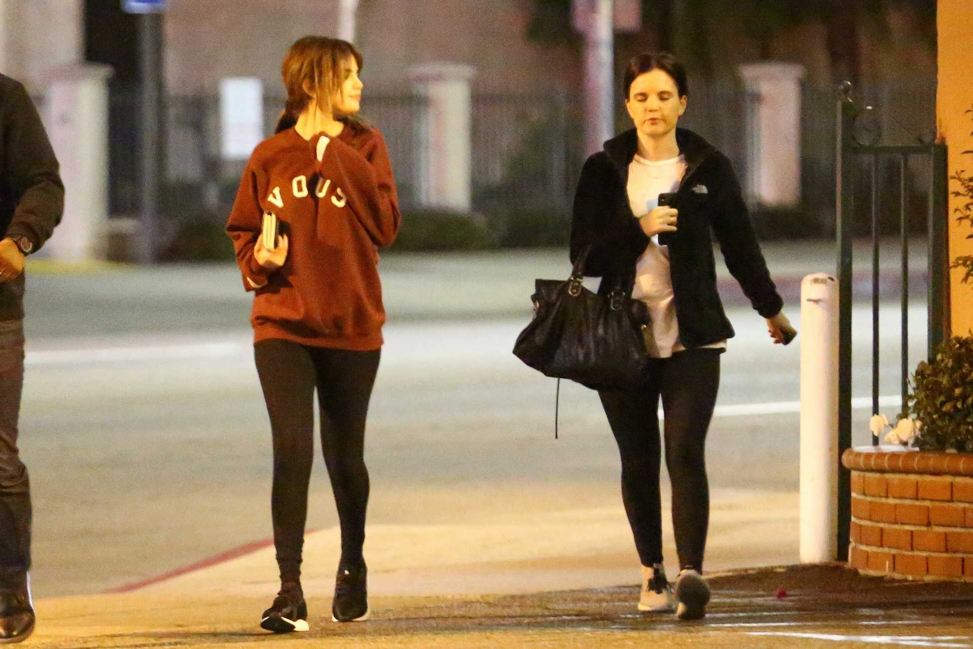 Selena_Gomez_-_At_Mexican_restaurant_with_Ashley_Cook_in_Studio_City2C_Califorinia_on_February_272C_2018-03.jpg