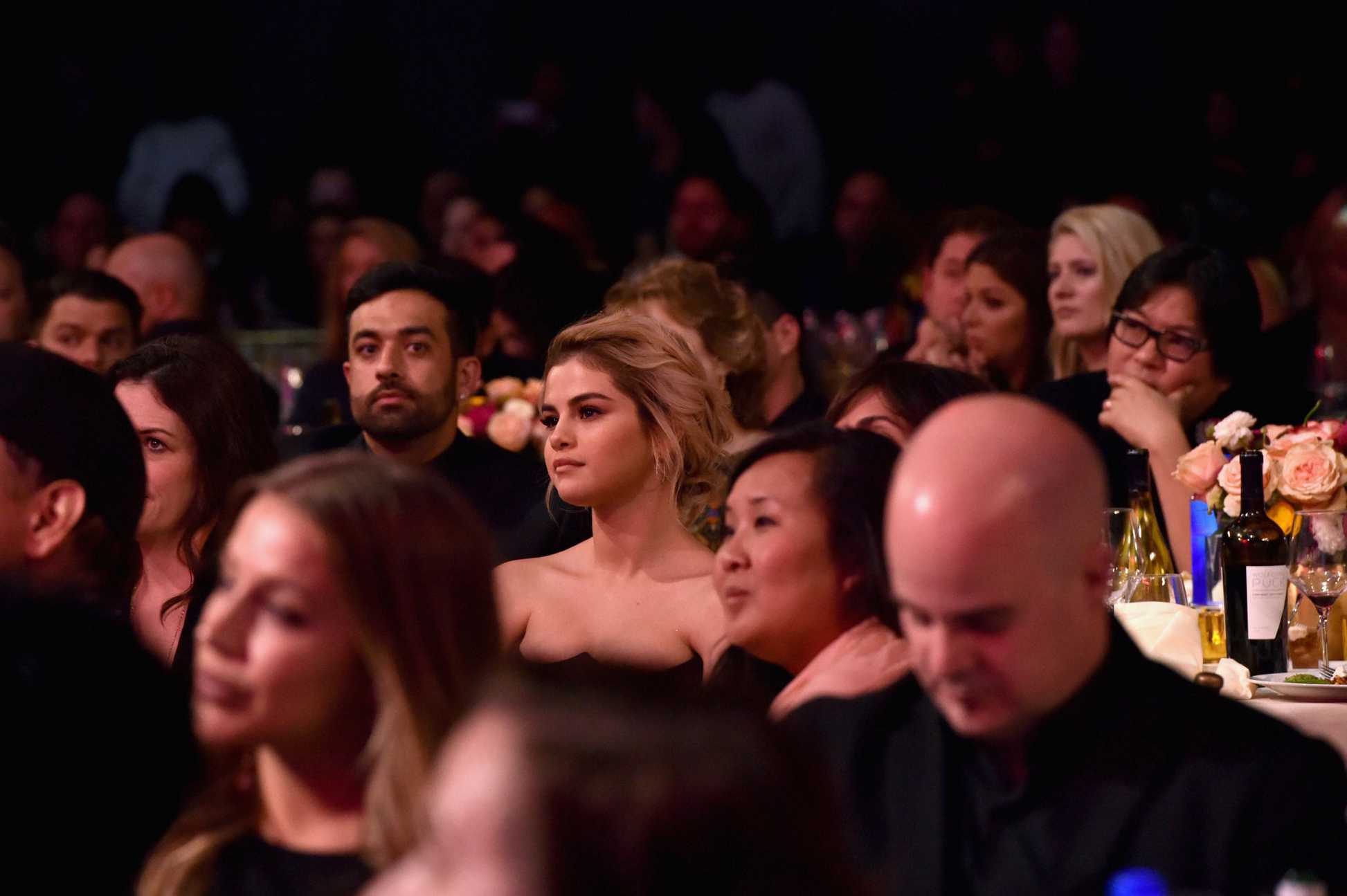 Selena_Gomez_-_Billboard_Women_in_Music_5BAudience5D_on_November_30-06.jpg