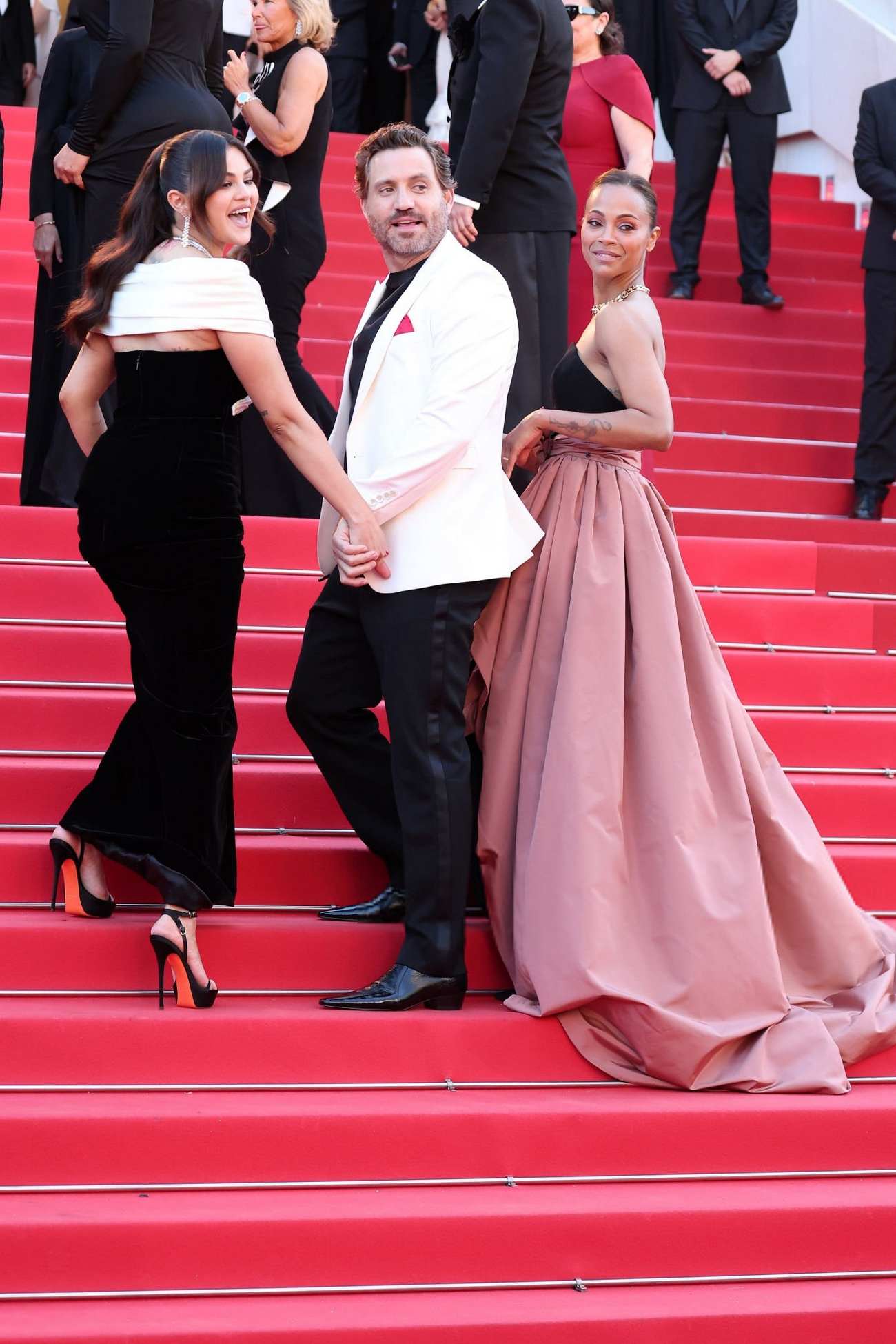 Selena_Gomez_-_Emilia_Perez_Premiere_at_the_77th_annual_Cannes_Film_Festival_on_May_18_20.jpg
