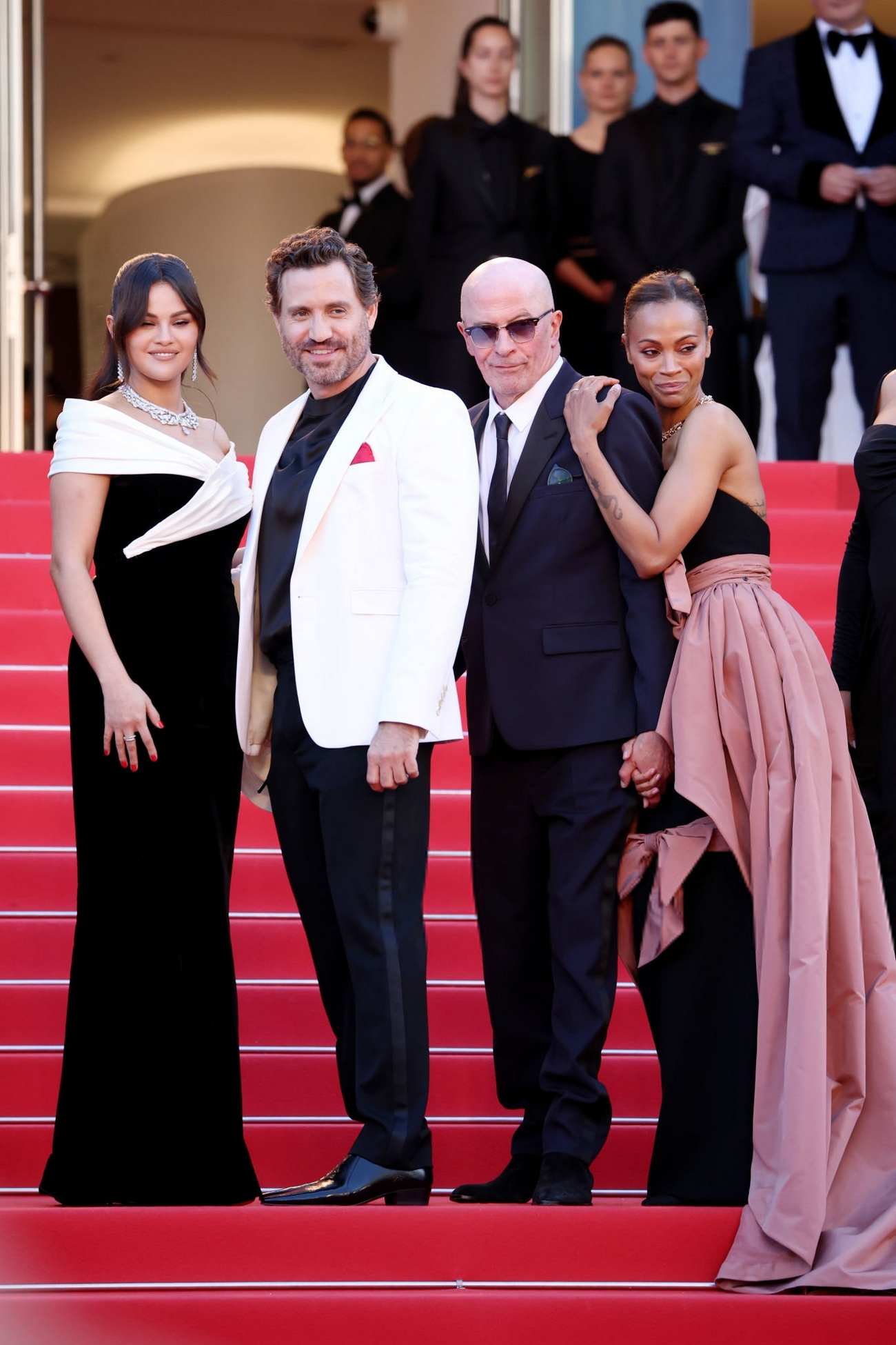 Selena_Gomez_-_Emilia_Perez_Premiere_at_the_77th_annual_Cannes_Film_Festival_on_May_18_33.jpg