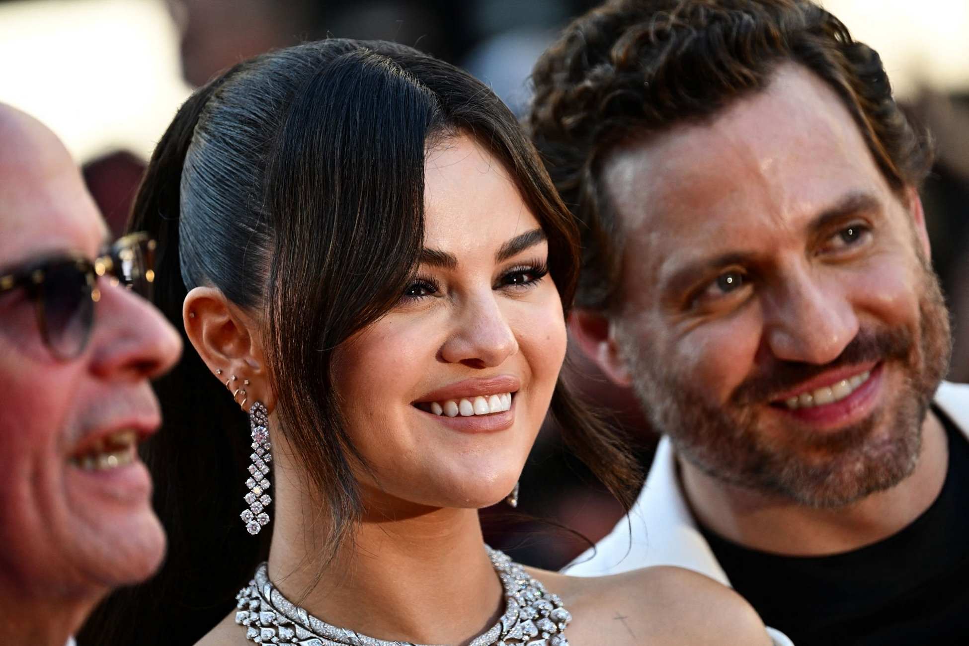 Selena_Gomez_-_Emilia_Perez_Premiere_at_the_77th_annual_Cannes_Film_Festival_on_May_18_51.jpg