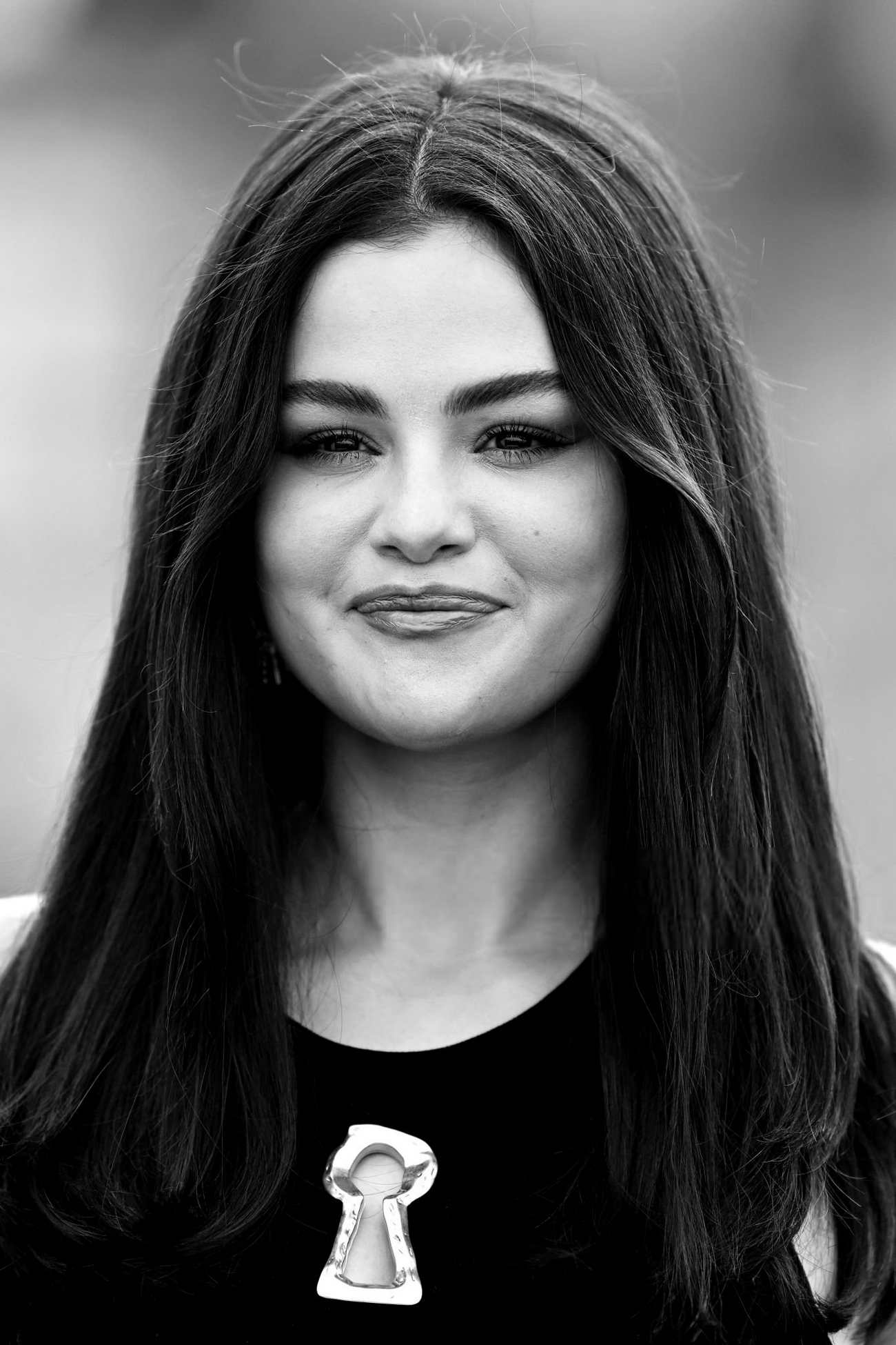 Selena_Gomez_-_Emilia_Perez_photocall_during_the_68th_BFI_London_Film_Festival_-_October_102C_2024_22.jpg