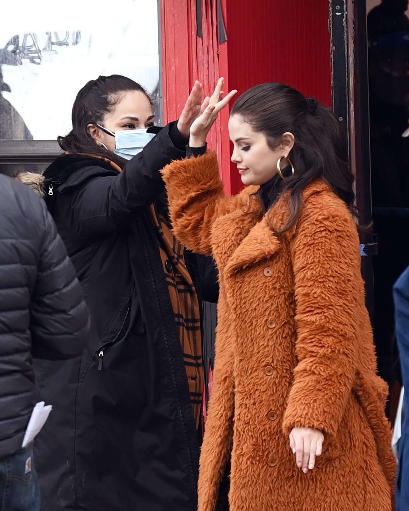 Selena_Gomez_-_Filming__Only_Murders_In_The_Building__in_Queens2C_New_York_02232021_10.jpg