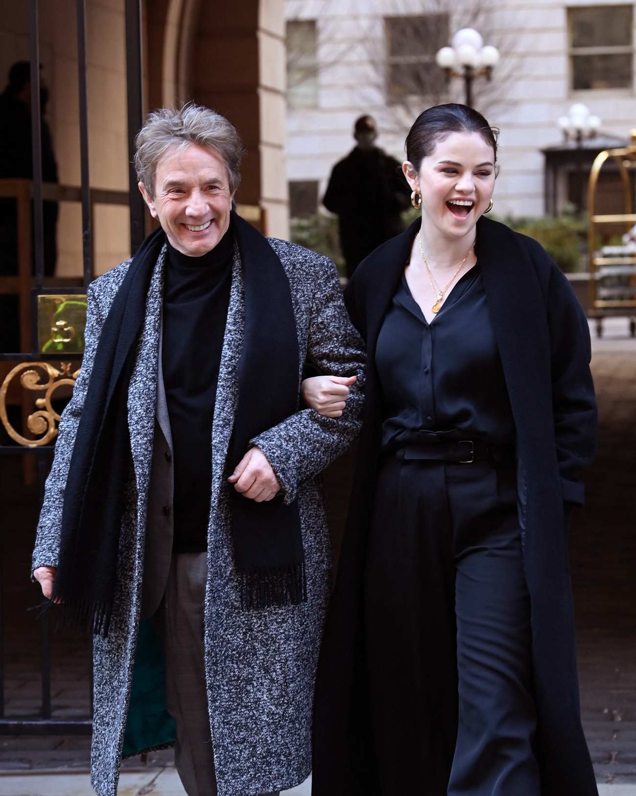 Selena_Gomez_-_Filming_scenes_for__Only_Murders_In_The_Building__In_New_York_City_March_102C_2021_09.jpg