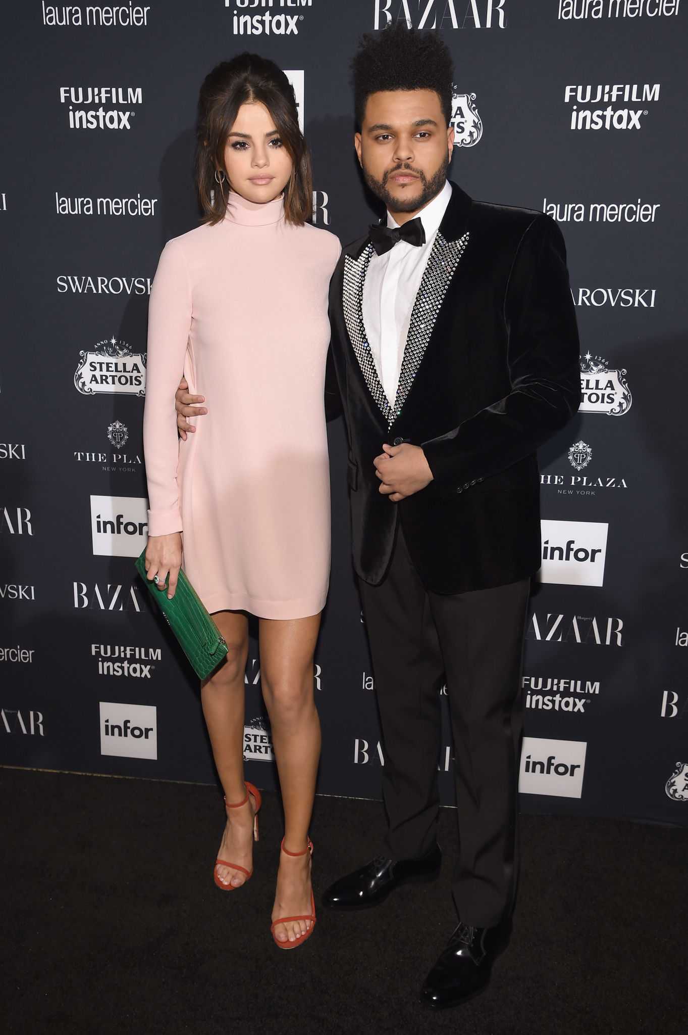 Selena_Gomez_-_Harper_s_Bazaar_Icons_Party_on_September_8-20.jpg