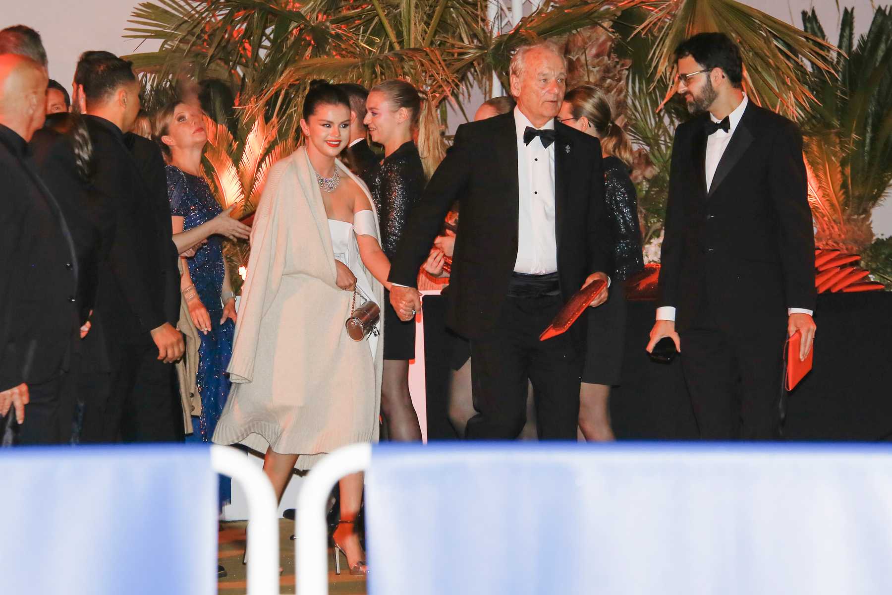 Selena_Gomez_-_Leaving_Agora_Restaurant_With_Bill_Murray_during_Cannes_Film_Festival2C_05142019-02.jpg