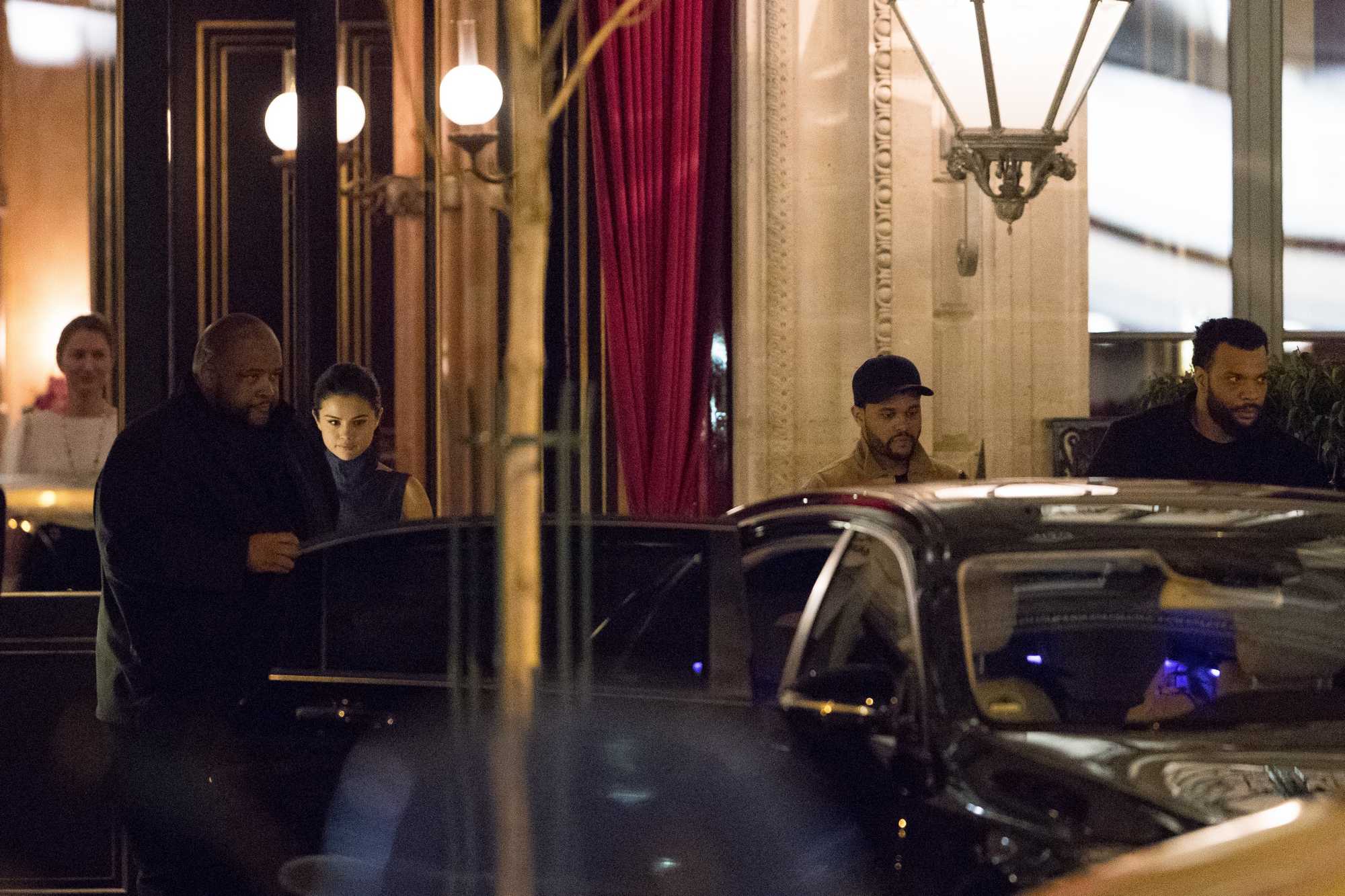 Selena_Gomez_-_Leaving_Hotel_La_Reserve_with_her_boyfriend_The_Weeknd_in_Paris_on_February_272C_2017-06.jpg