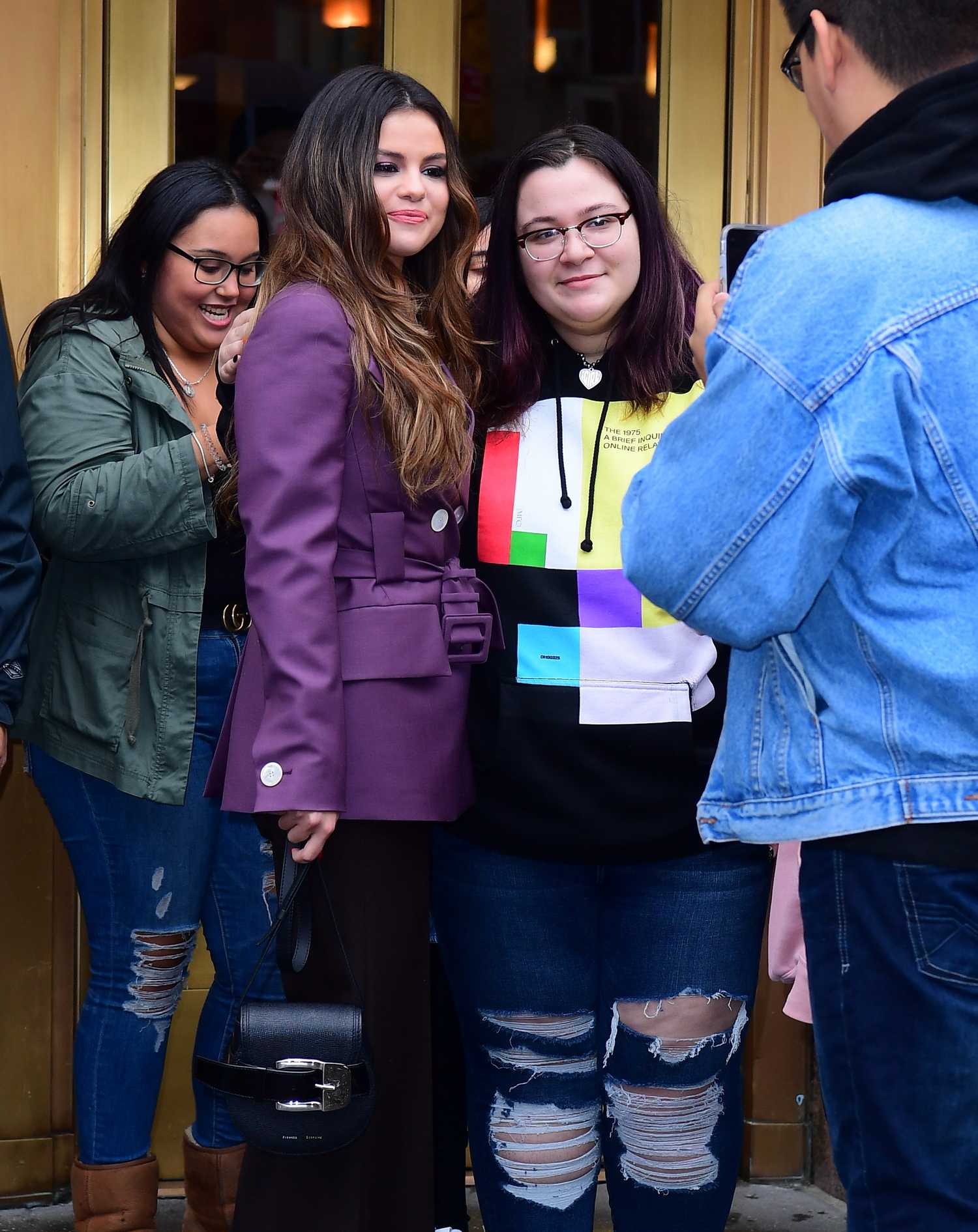 Selena_Gomez_-_Leaving_Z100_in_New_York2C_10292019-02.jpg