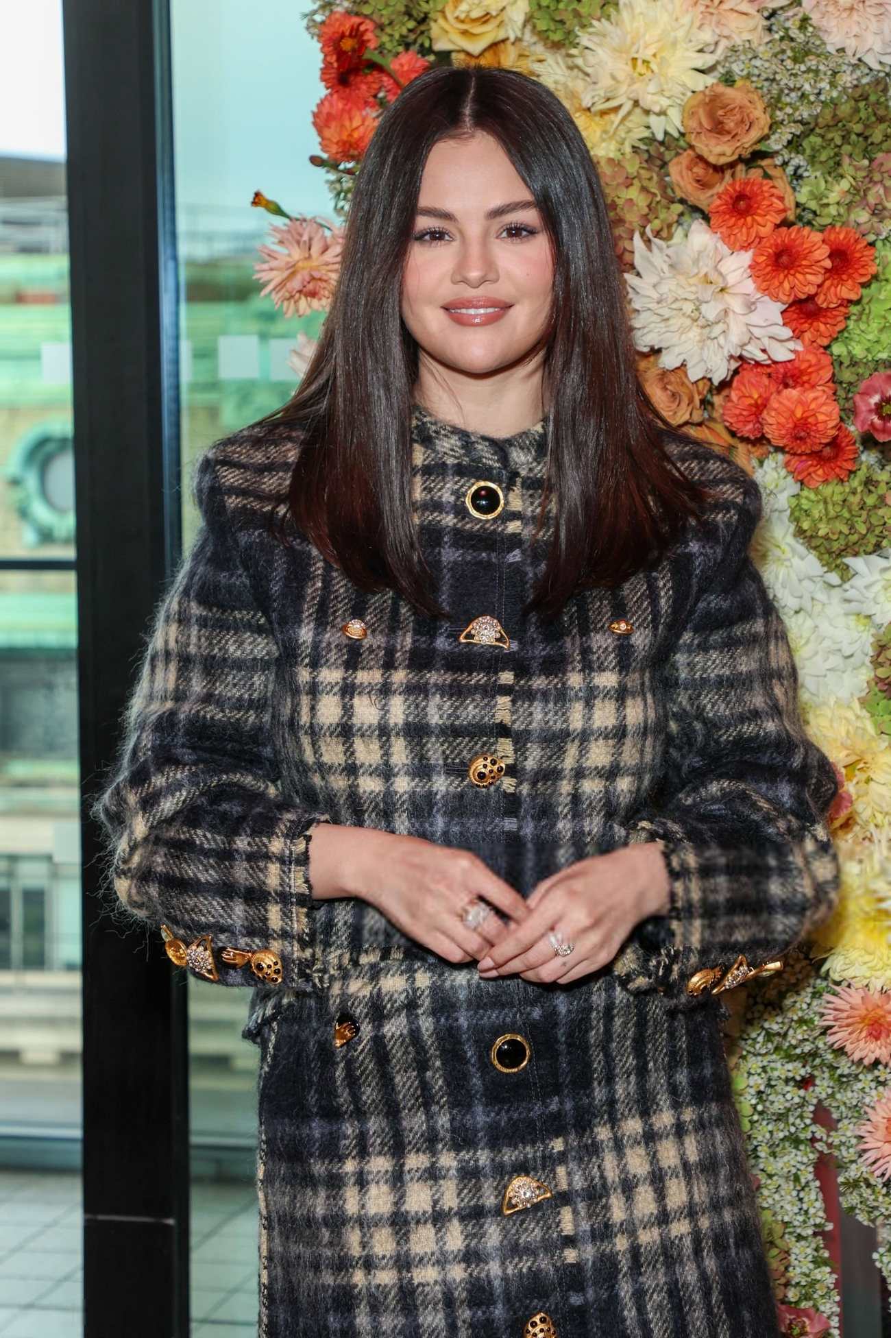 Selena_Gomez_-_Netflix_London_Film_Festival_Awards_Brunch_October_132C_2024_03.jpg