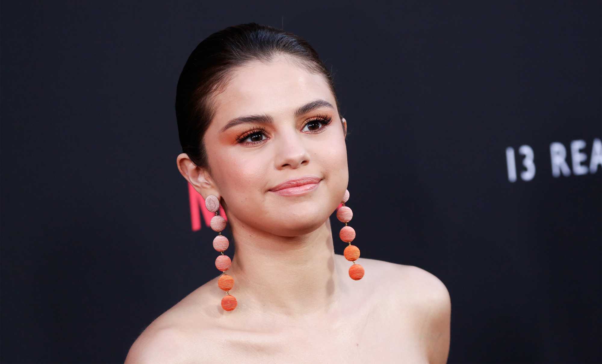 Selena_Gomez_-_Netflix__13_Reasons_Why__TV_series_premiere_in_Los_Angeles_on_March_30-36.jpg