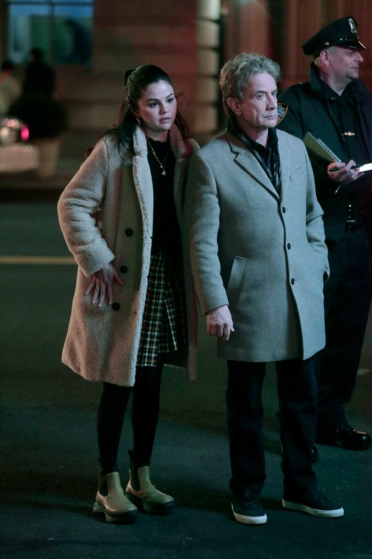 Selena_Gomez_-_On_the_set_of_Only_Murders_In_The_Building_in_New_York_March_312C_2021_03.jpg