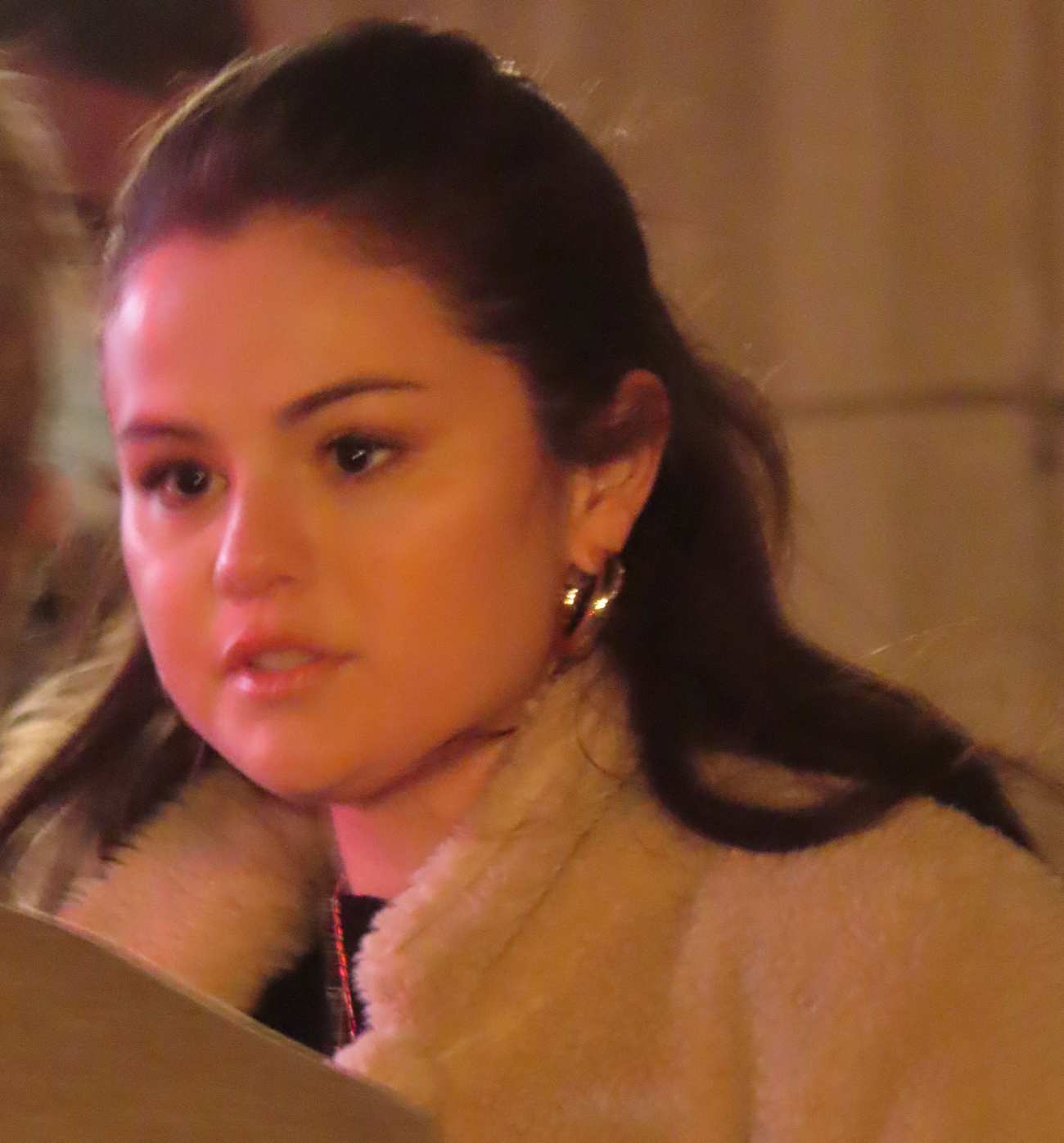 Selena_Gomez_-_On_the_set_of_Only_Murders_In_The_Building_in_New_York_March_312C_2021_14.jpg