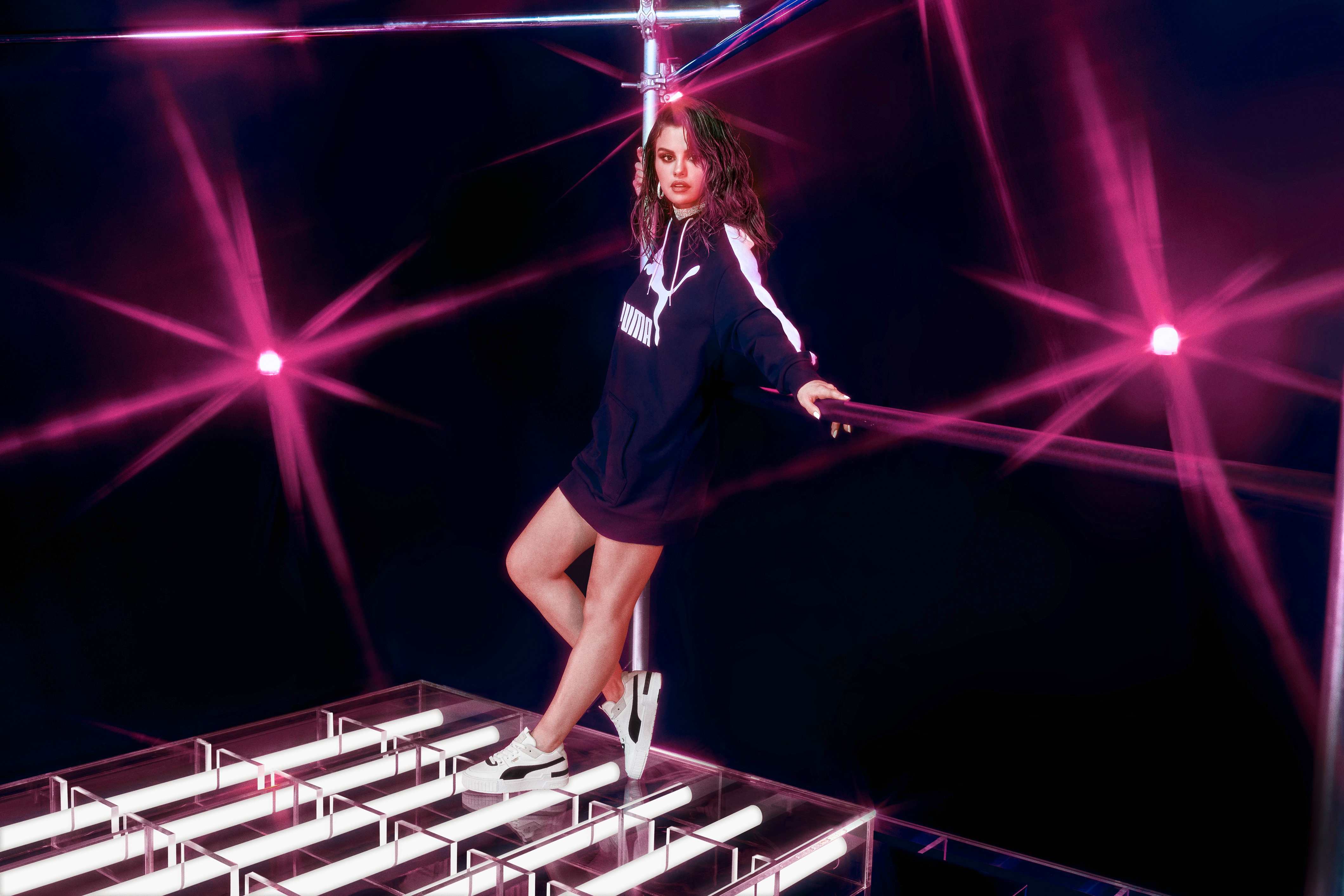 Selena_Gomez_-_Puma_Cali_Sport_Heritage_Spring_Summer_2020-04.jpg